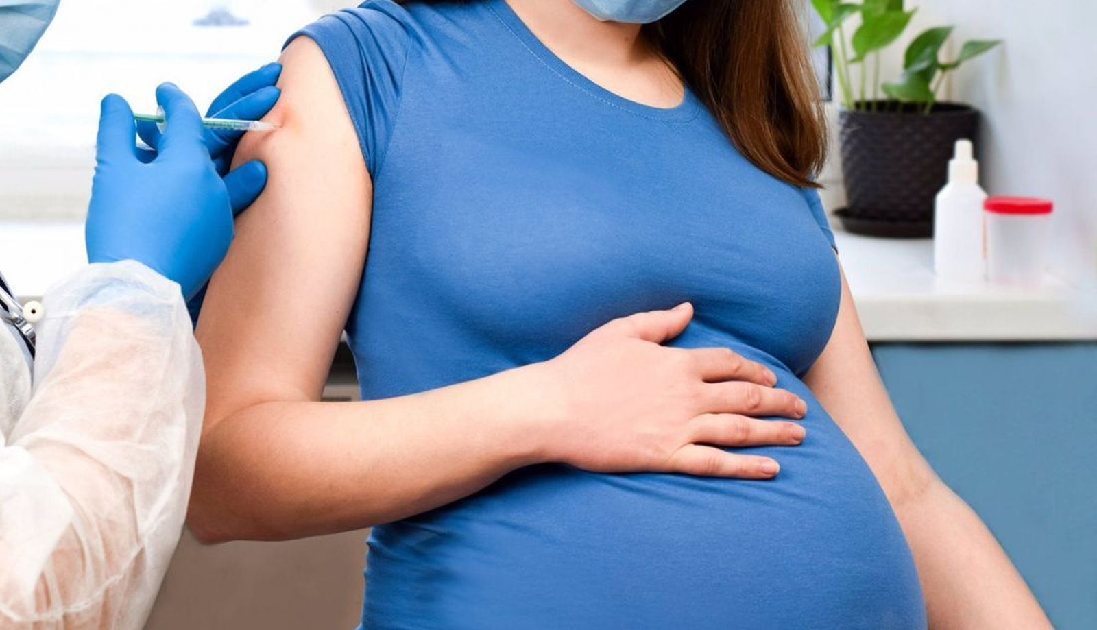 Castilla y León destinó 2,4 millones de euros de ayudas a las mujeres embarazadas en 2022.