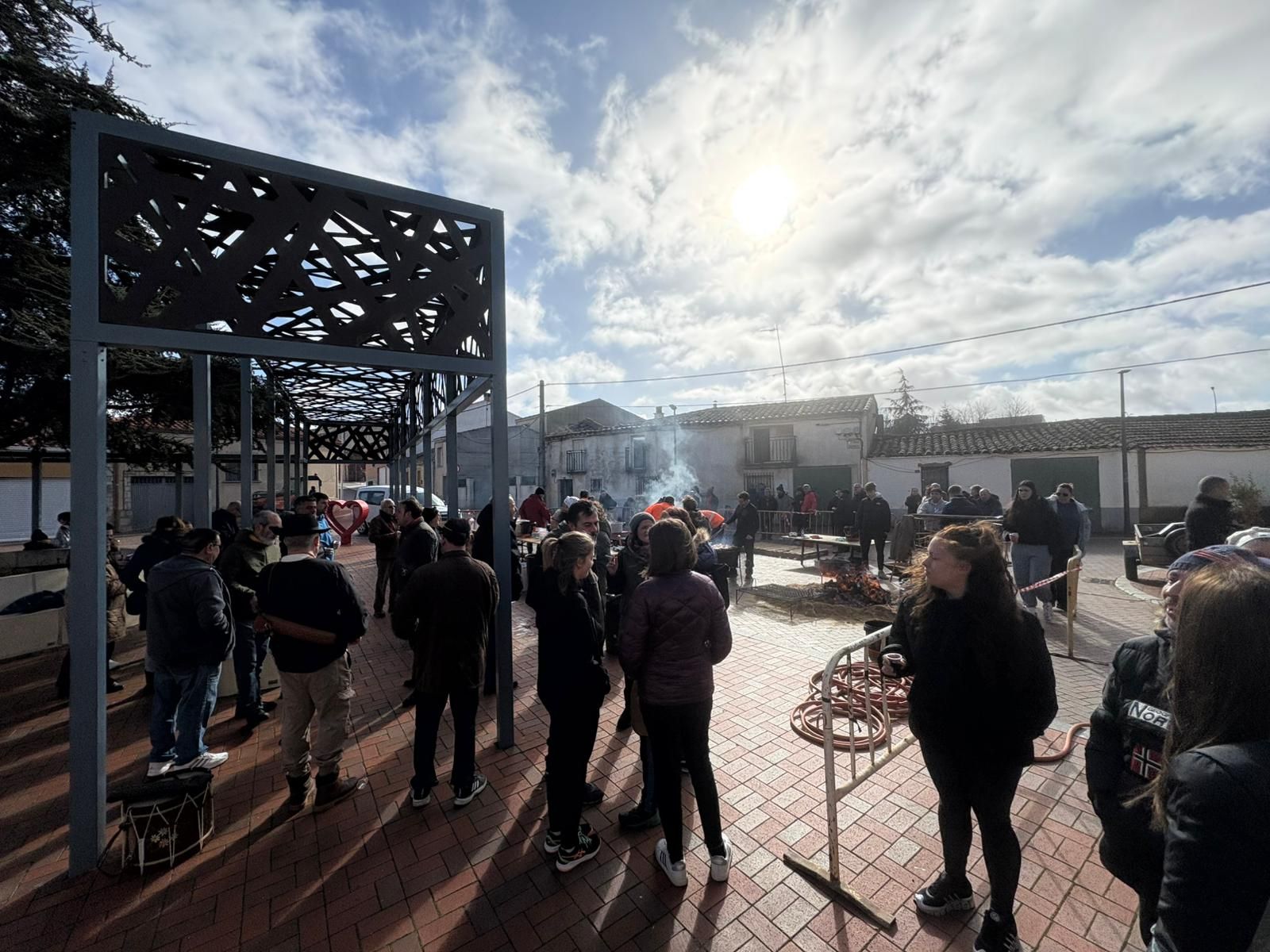 Doñinos revive las labores más artesanales de la provincia con la XVIII fiesta de la matanza