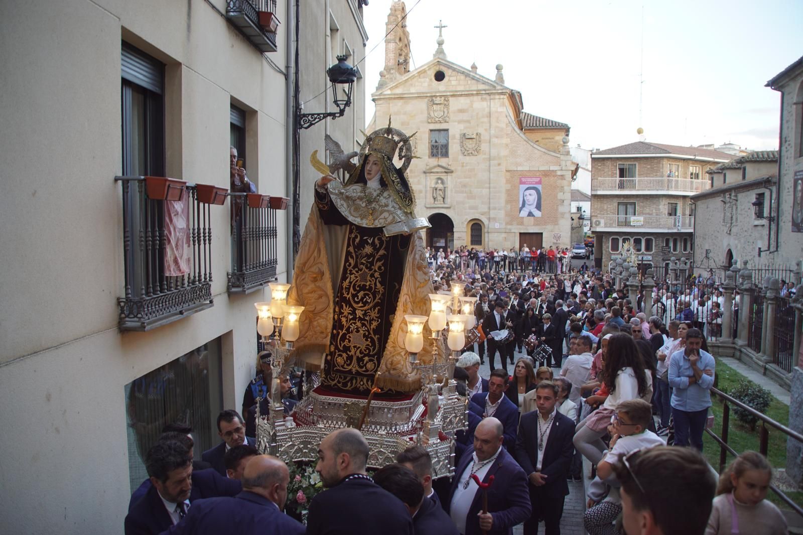 Procesión de Santa Teresa en Alba 2025 (7).jpeg