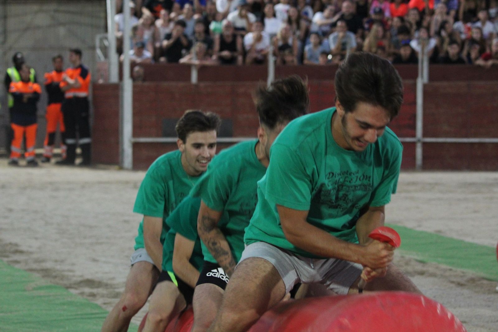 Así se ha vivido el Grand Prix de Carbajosa de la Sagrada y la posterior vaquilla