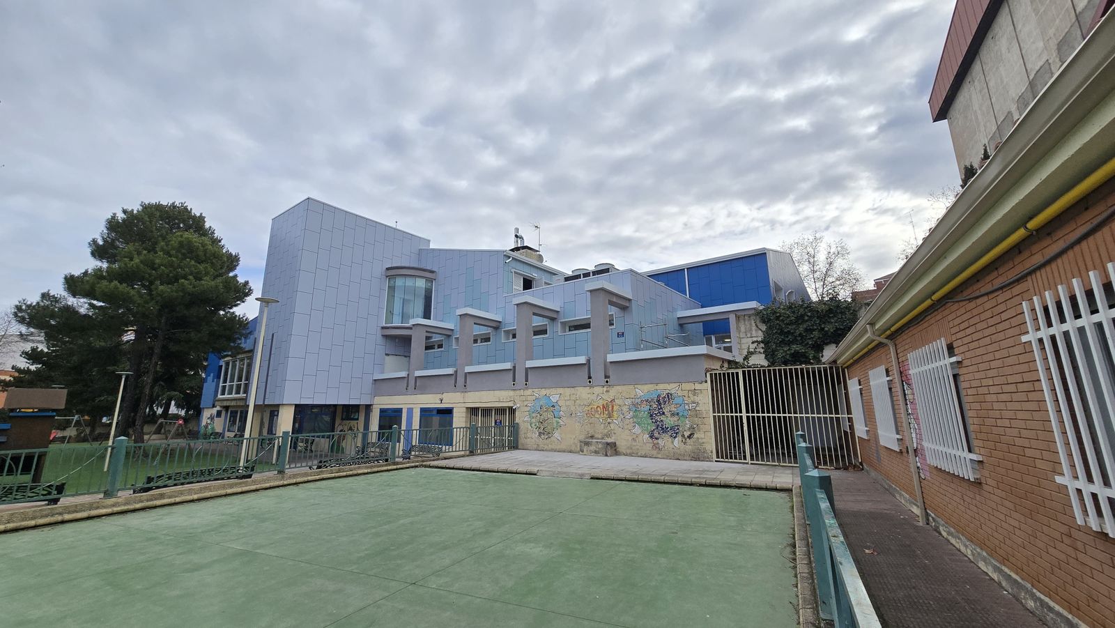 Fin de las obras de la piscina de La Alamedilla