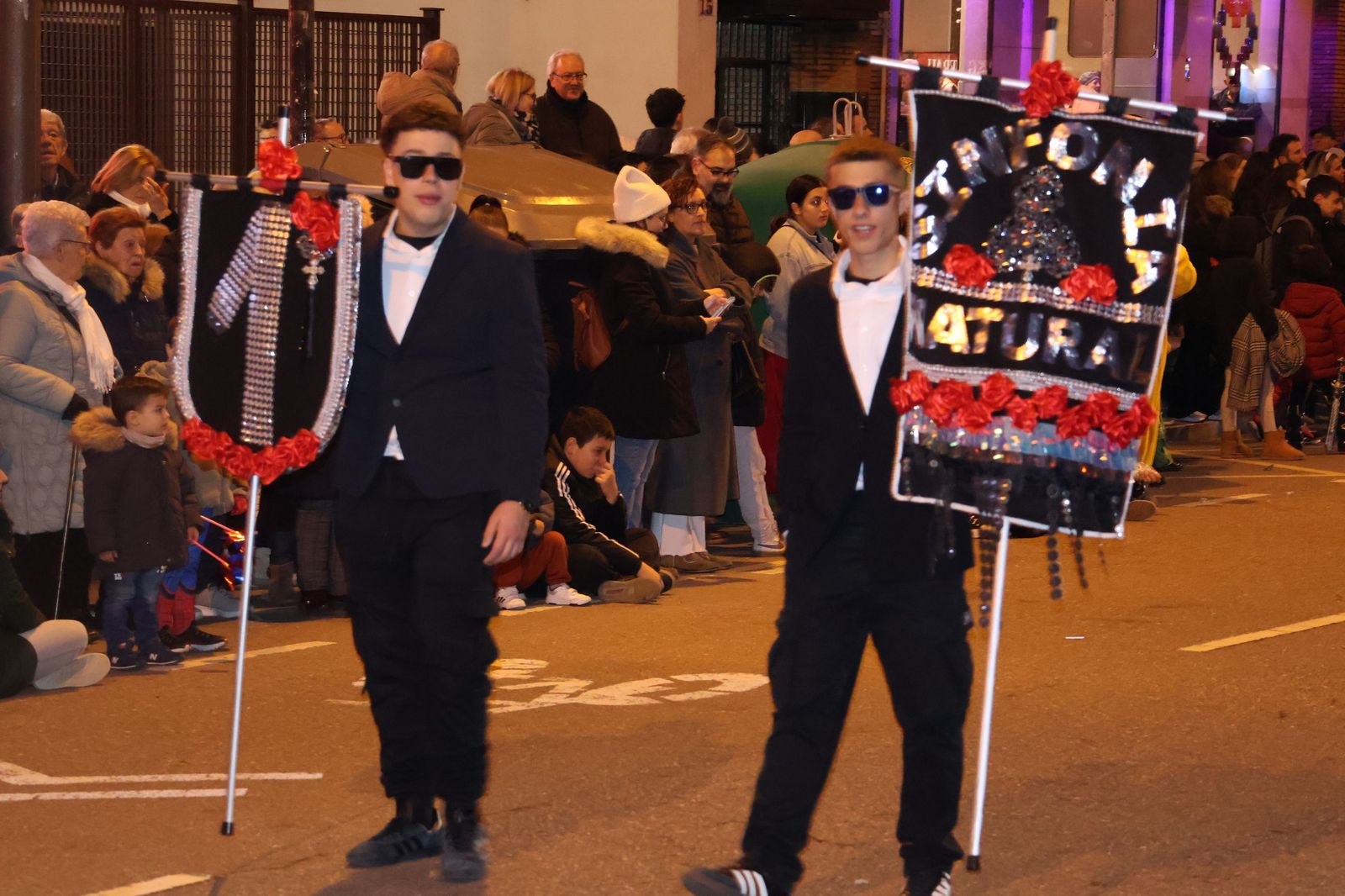GALERÍA | Disfruta de las imágenes del colorido desfile de Carnaval en Zamora