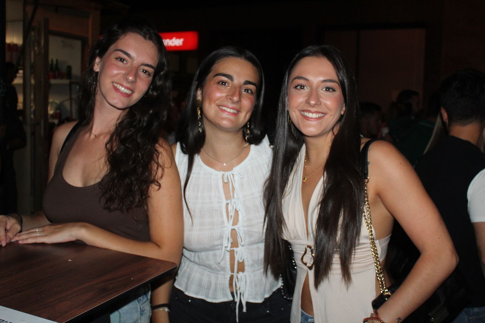 La Feria de Día se llena en la tarde-noche de este viernes, punto de partida del fin de semana