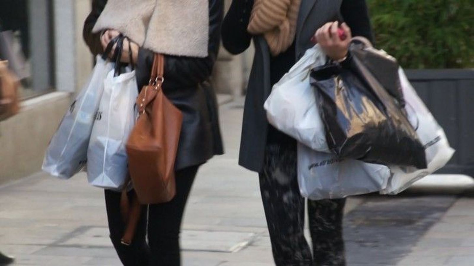 La Junta promociona la oferta de turismo premium y de compras