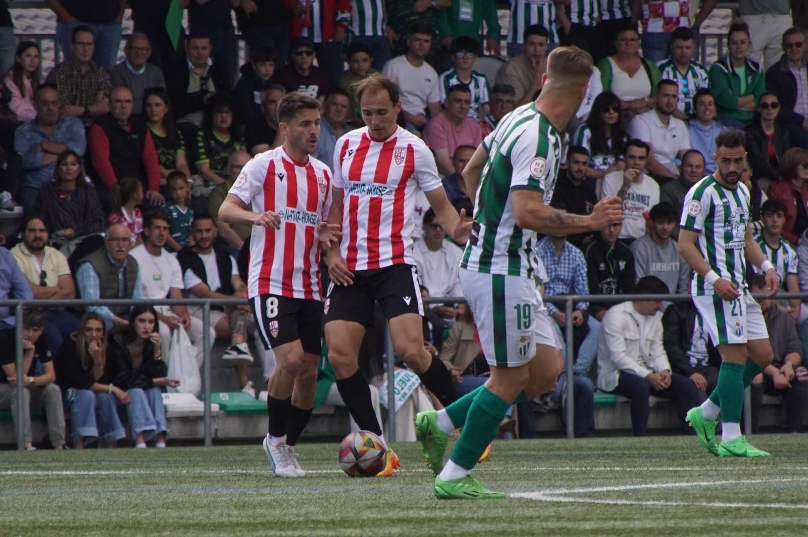 4da070c8-96b9-42c8-8bc8-8f9940dafabf