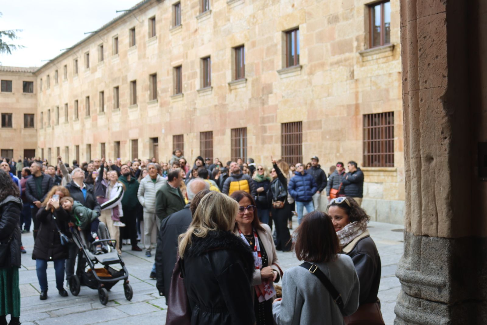 Alumni celebra el acto académico de bienveida de antiguos alumnos de la USAL
