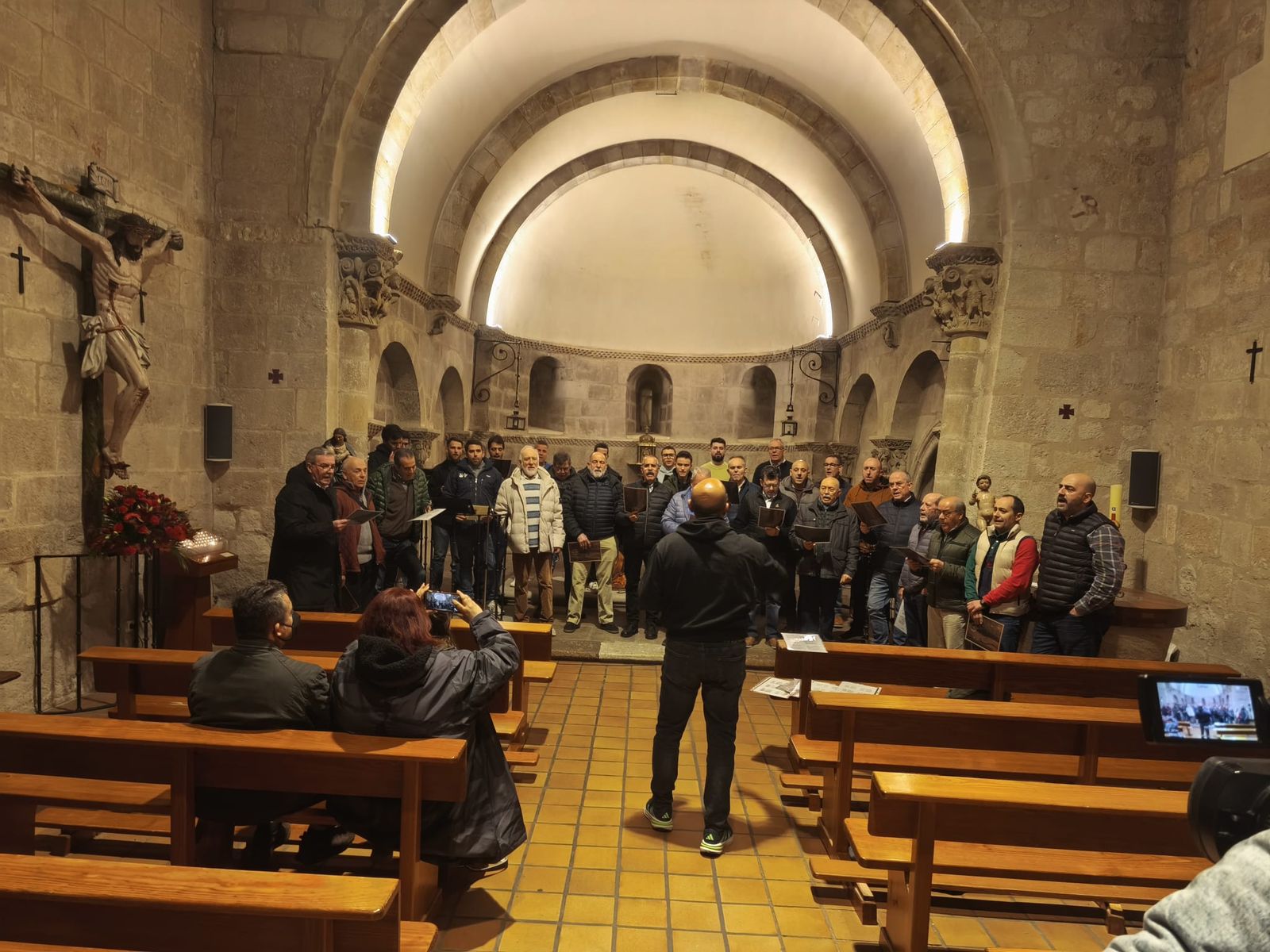 El Coro de las Capas Pardas durante el ensayo