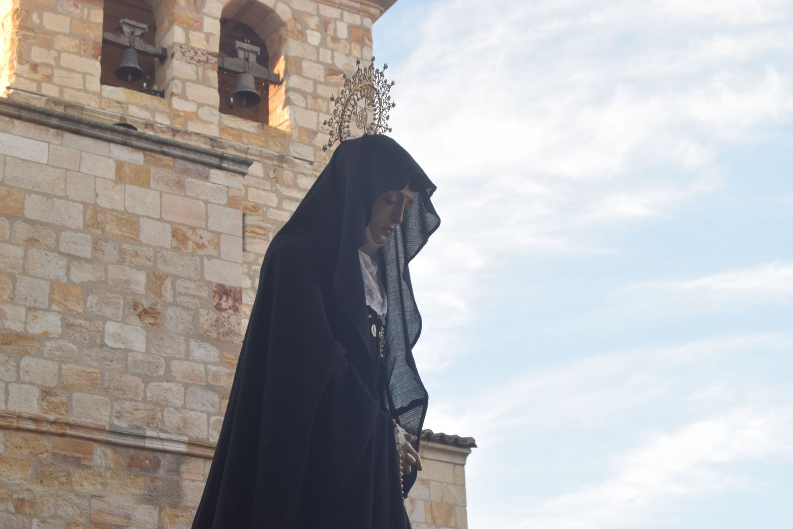 procesion-de-la-virgen-de-la-soledad-26