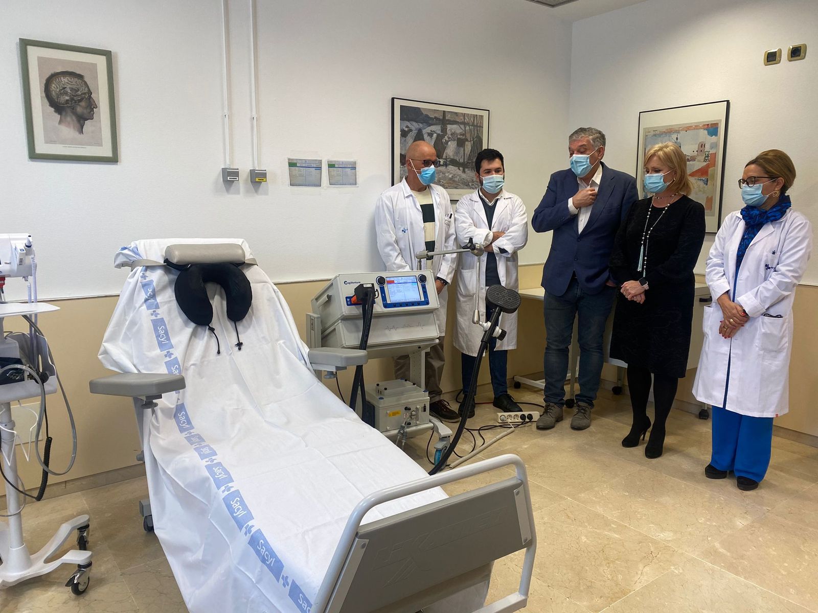 Imagen de la sala donde se realiza la estimulación electramagnética cranel cotra la depresión resistente