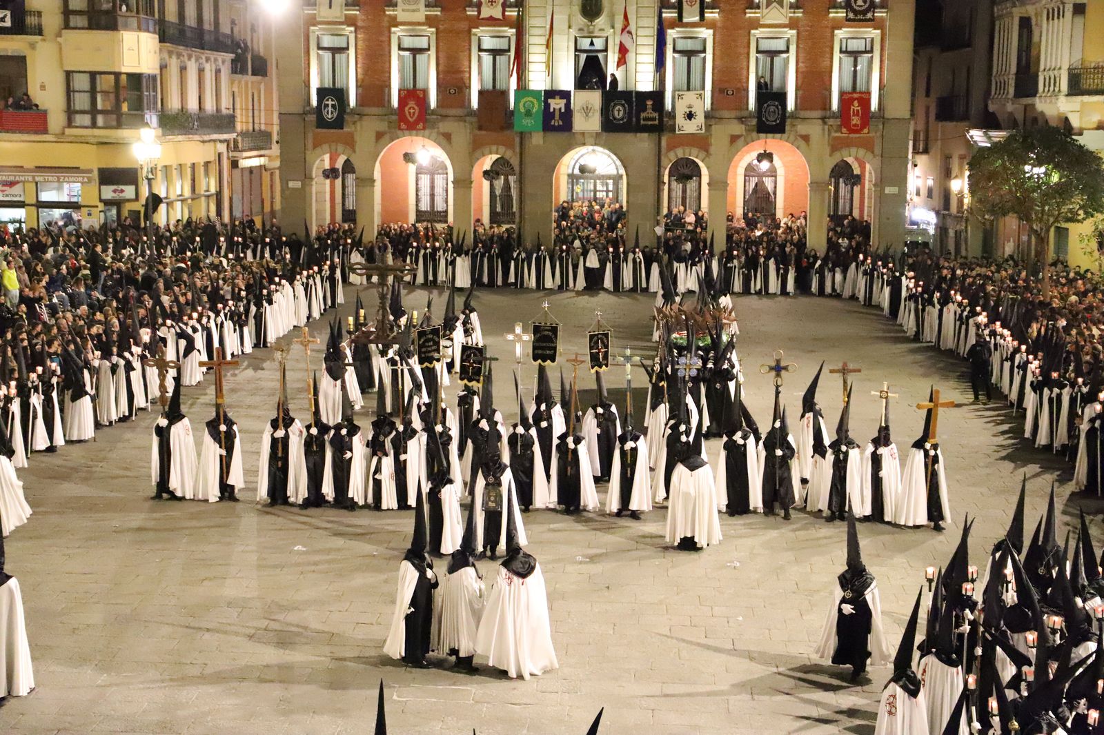 Hermandad de Jesús en su Tercera Caída (42)