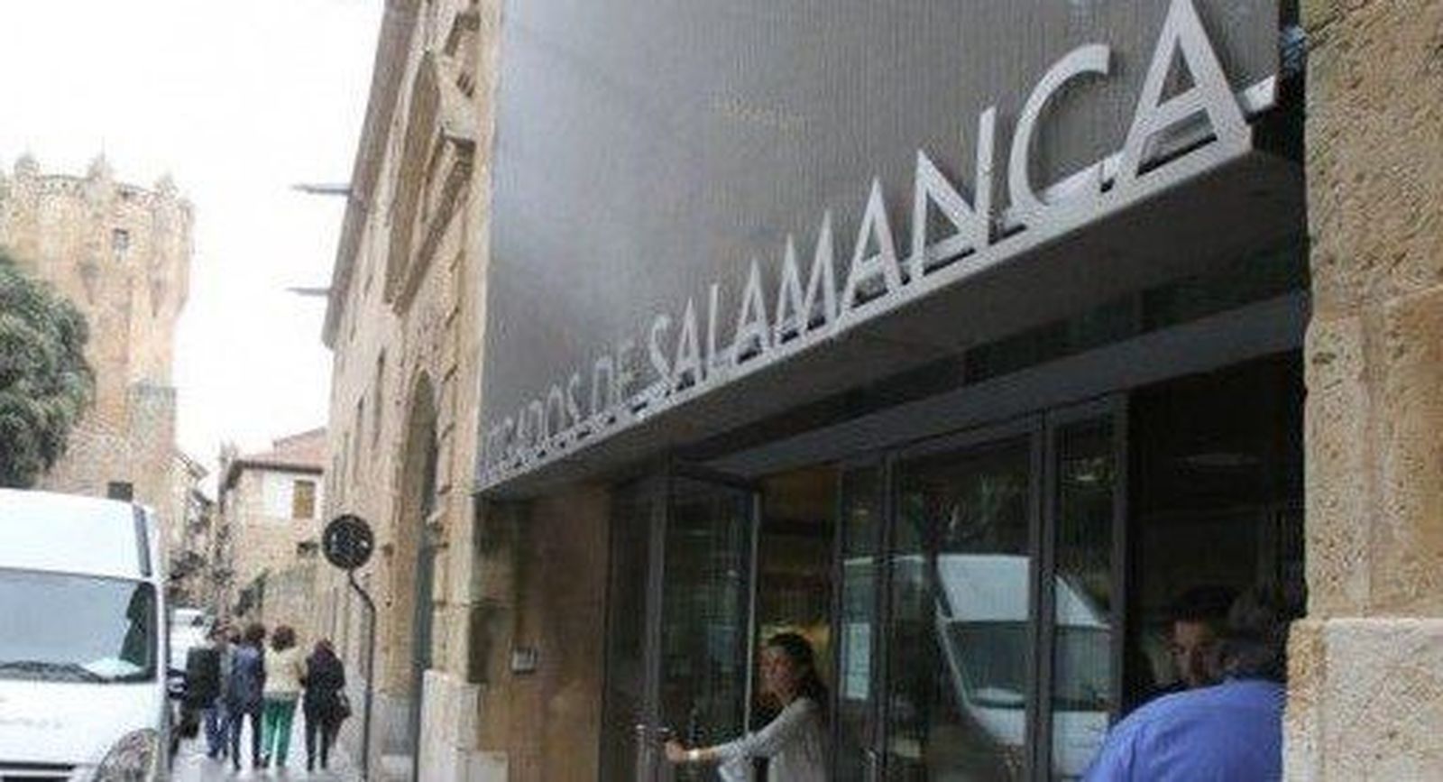 Condenado a doce meses de prisión por un hurto de 500 euros