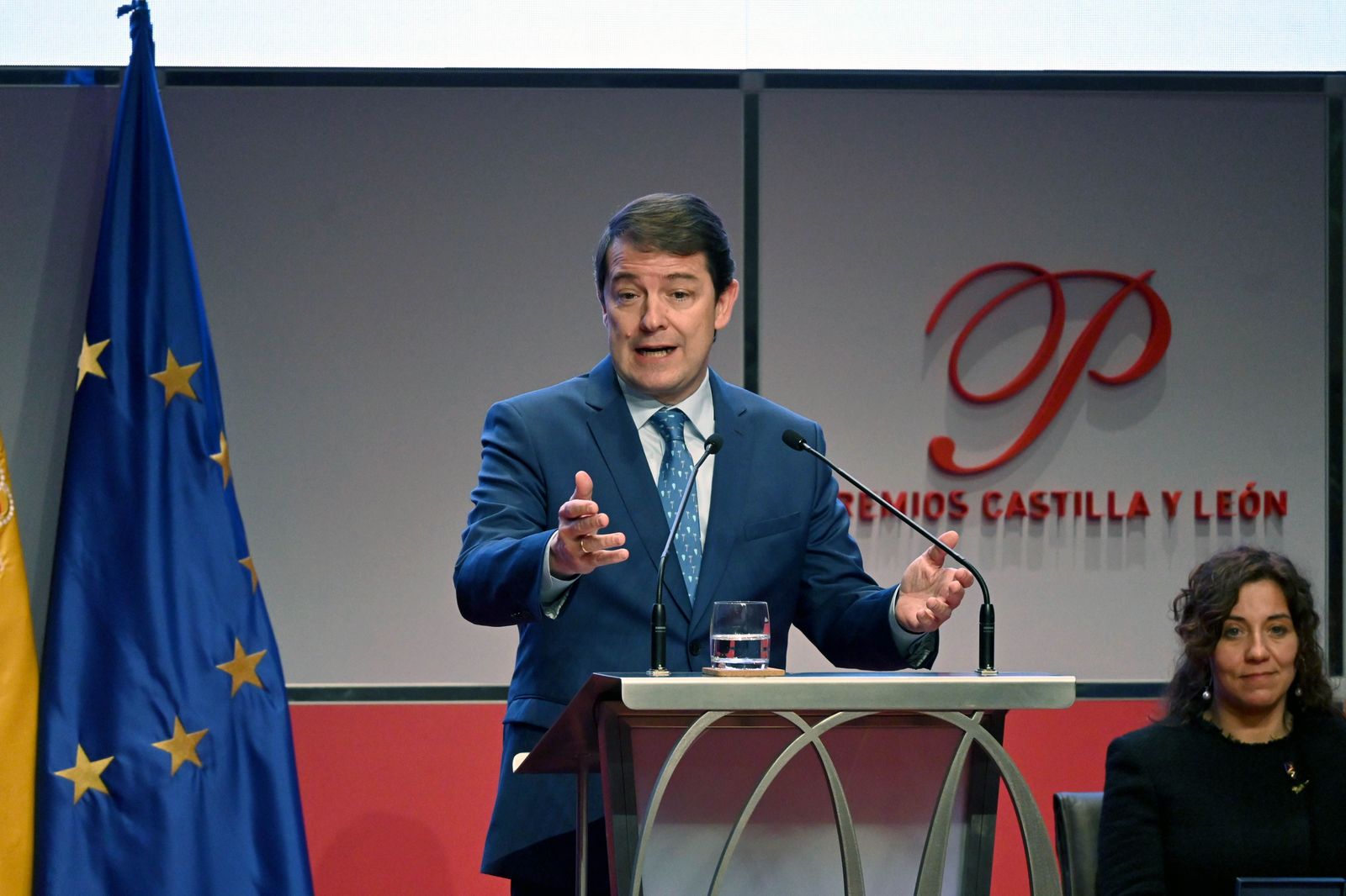 Alfonso Fernández Mañueco durante la entrega de los Premios Castilla y León en una edición anterior Alfonso Fernández Mañueco durante la entrega de los Premios Castilla y León en una edición anterior