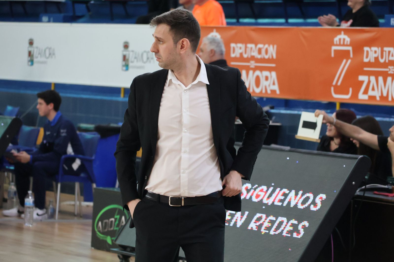 GALERÍA | El encuentro entre el CD Zamarat y el Azul Marino Mallorca, en imágenes