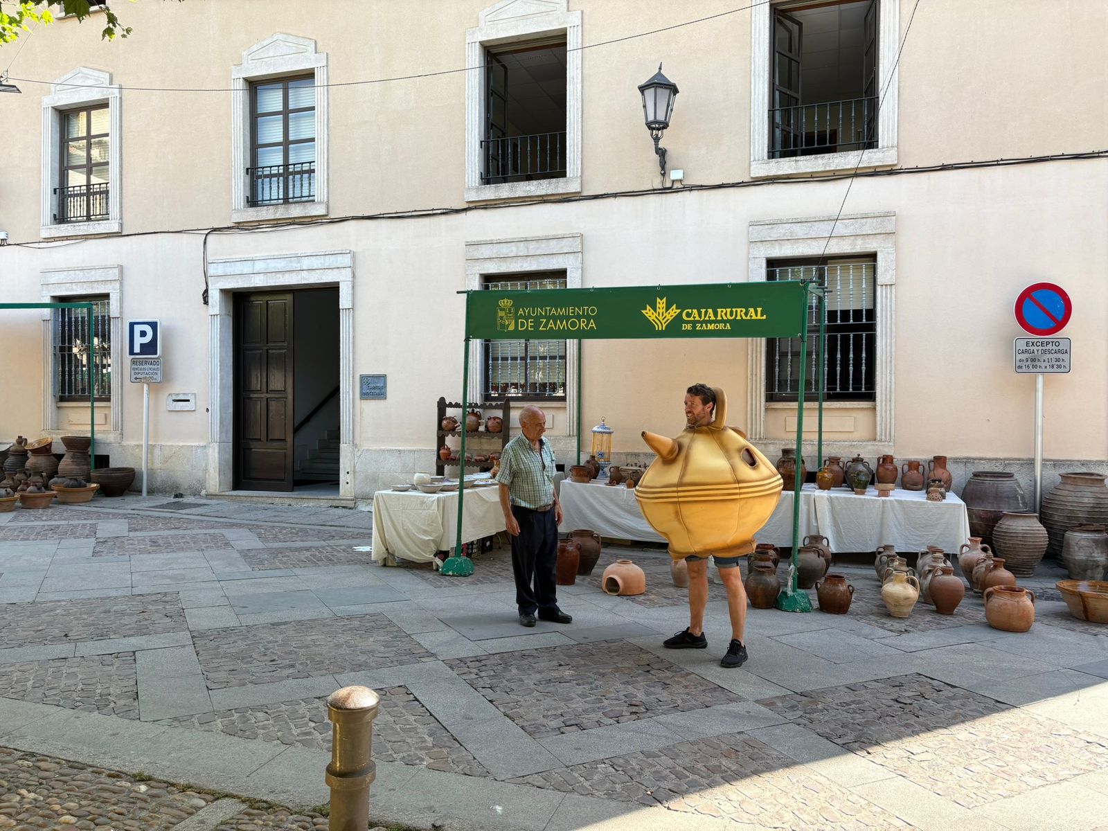 El botijo de la suerte regresa a Zamora por la Feria de la Cerámica