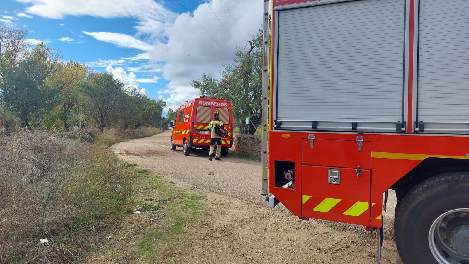 GALERÍA | Amplio despliegue para rescatar un cuerpo sin vida del río Duero en Zamora capital