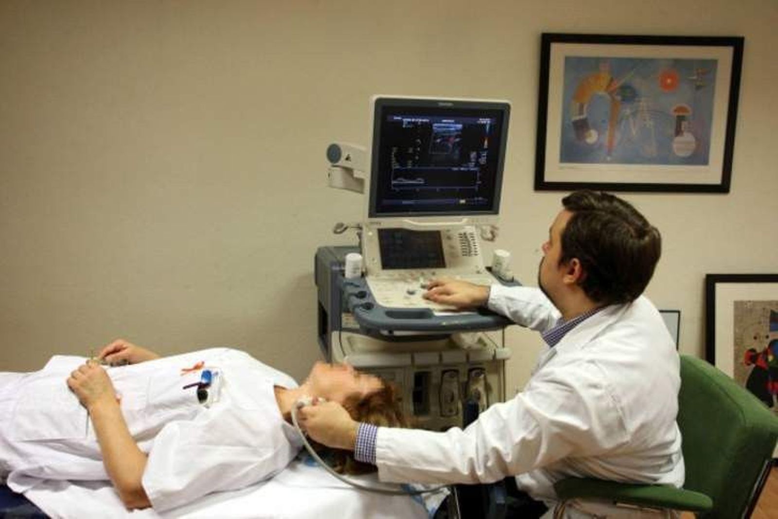 Podemos reclama la paralización del borrador de la creación de Unidades de Gestión Clínica