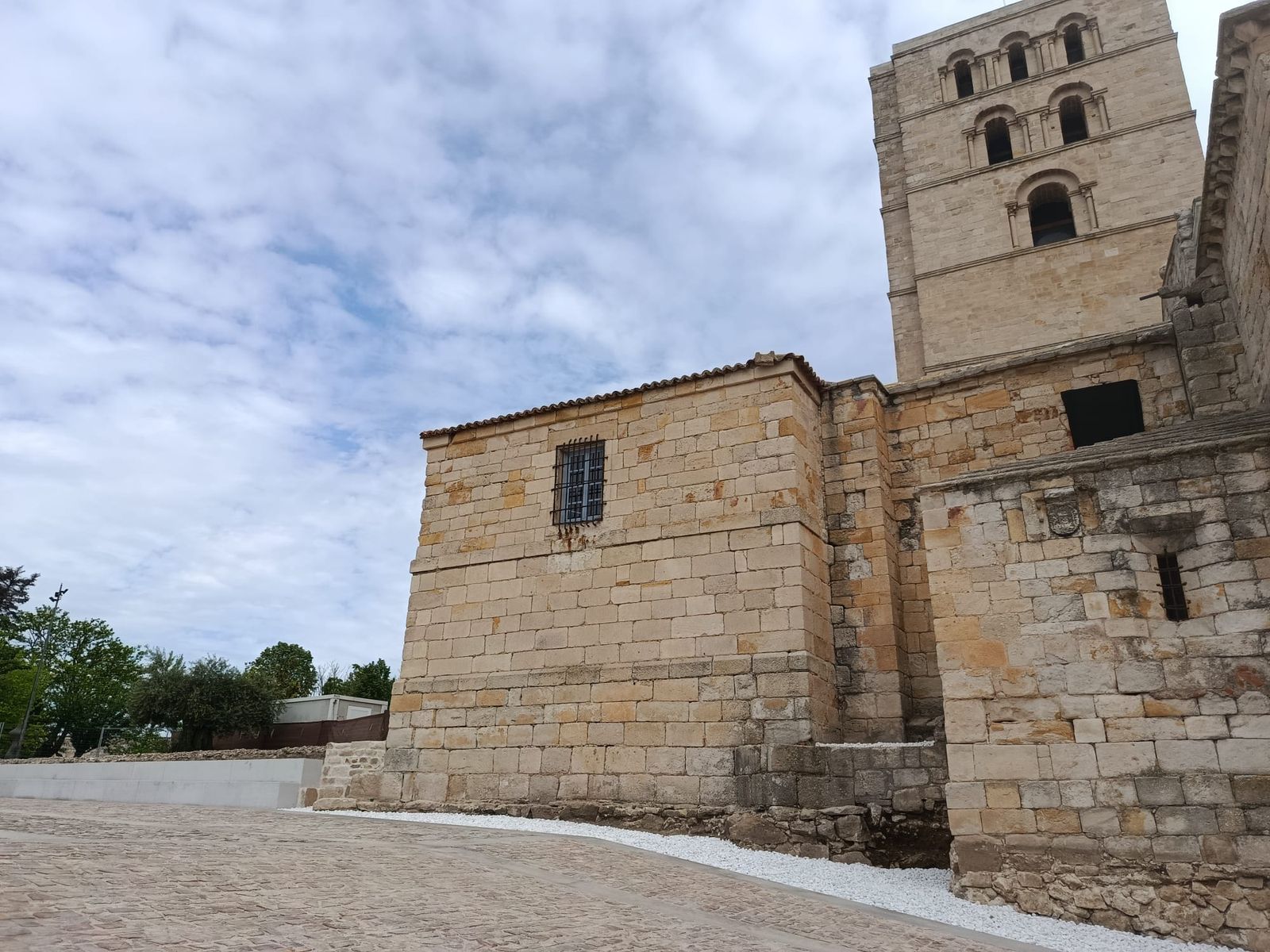 Se abre la calle en la trasera de la Catedral