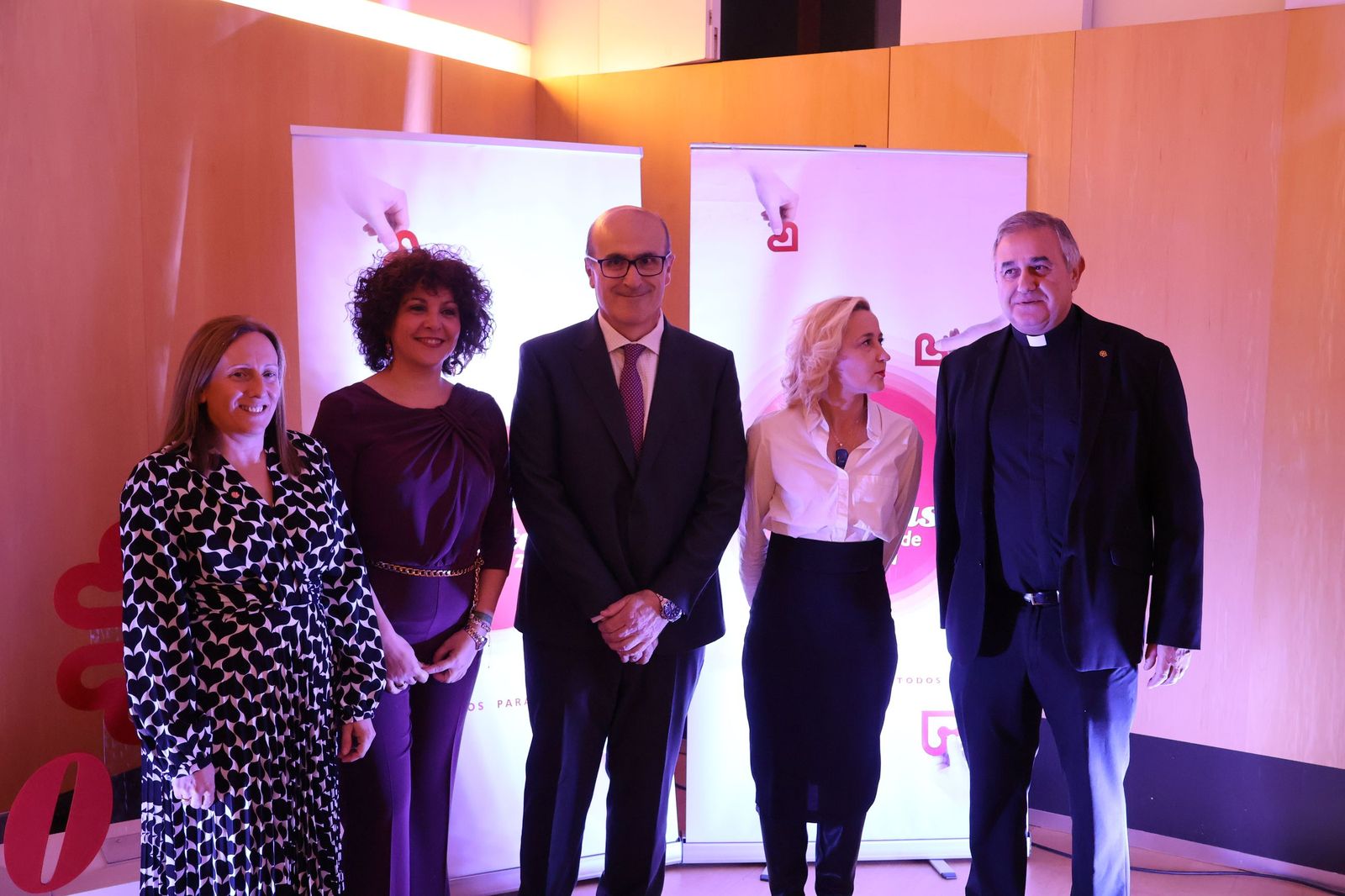 GALERÍA | El Ramos Carrión acoge la gala de aniversario de Cáritas Zamora