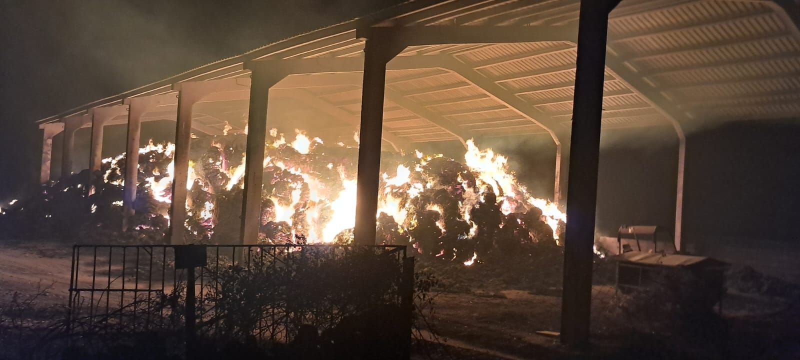 El incendio de Cipérez arrasa Cerezal de Puertas (14).jpeg