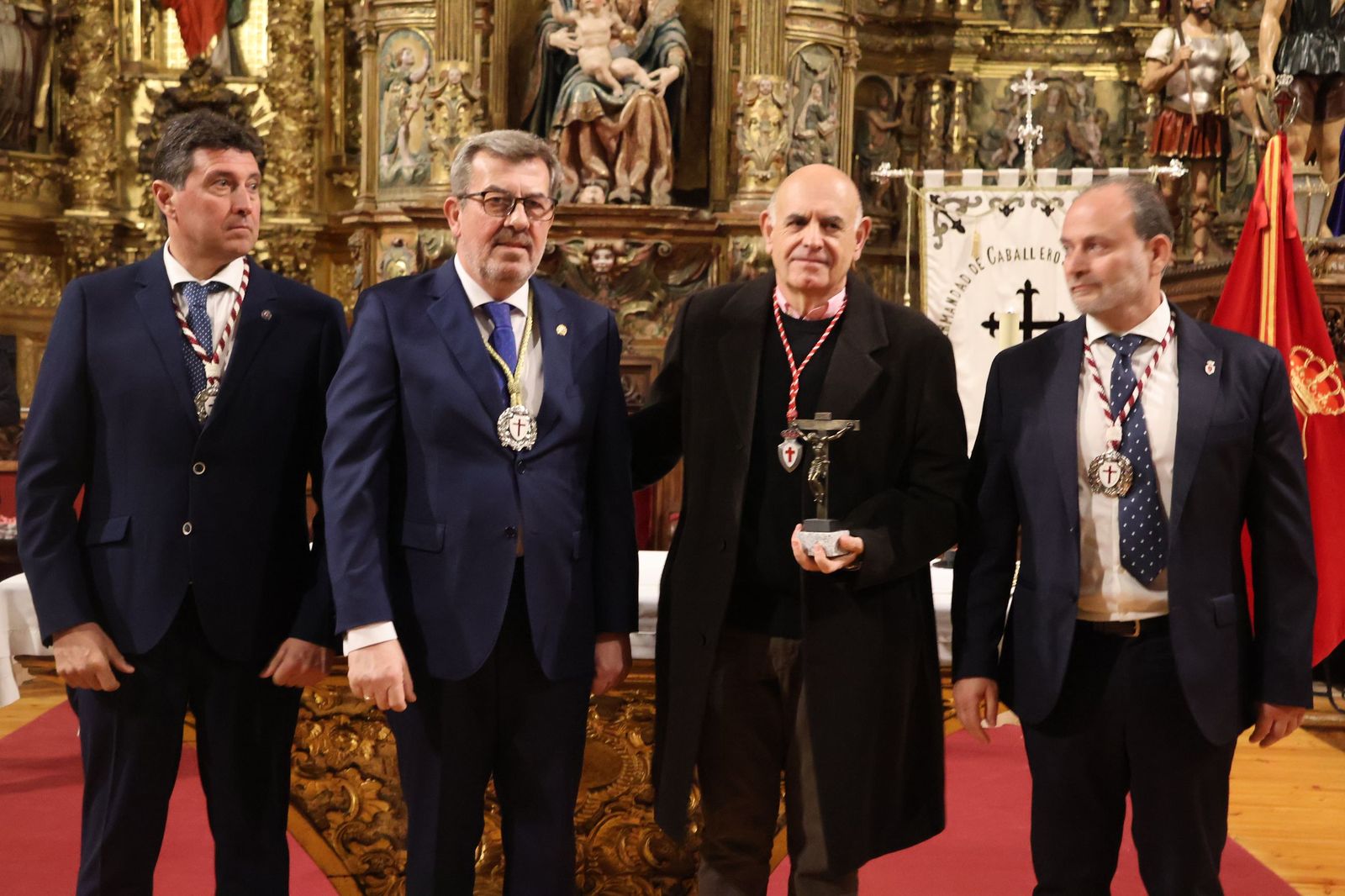 GALERÍA | Silencio rito entrada