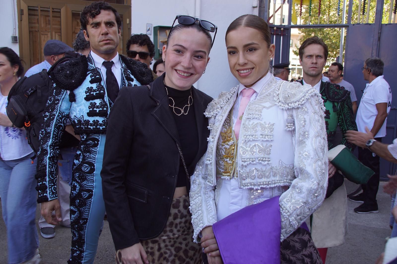 Así han vivido los salmantinos el primer festejo de la feria taurina 2025: imágenes del ambiente en los tendidos y en el patio de cuadrillas