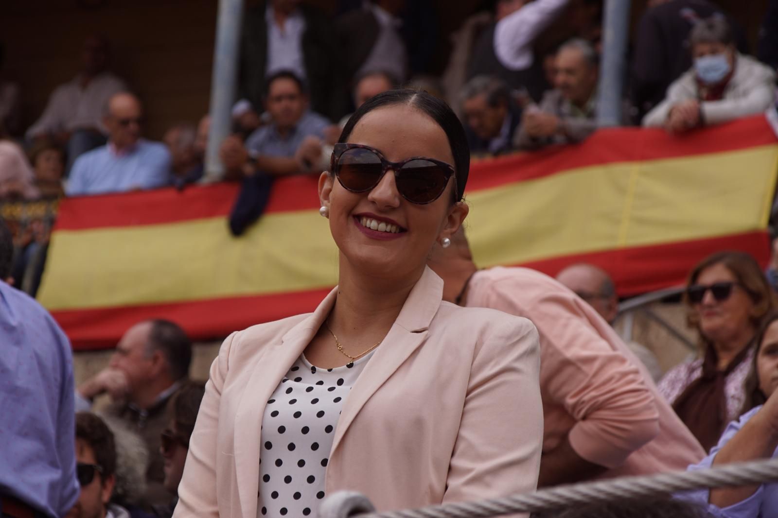 ambiente-en-el-patio-de-cuadrillas-de-la-glorieta-para-ver-a-sergio-galan-diego-ventura-y-guillermo-hermoso-de-mendoza-21-de-septiembre-de-2024-fotos-juanes-10
