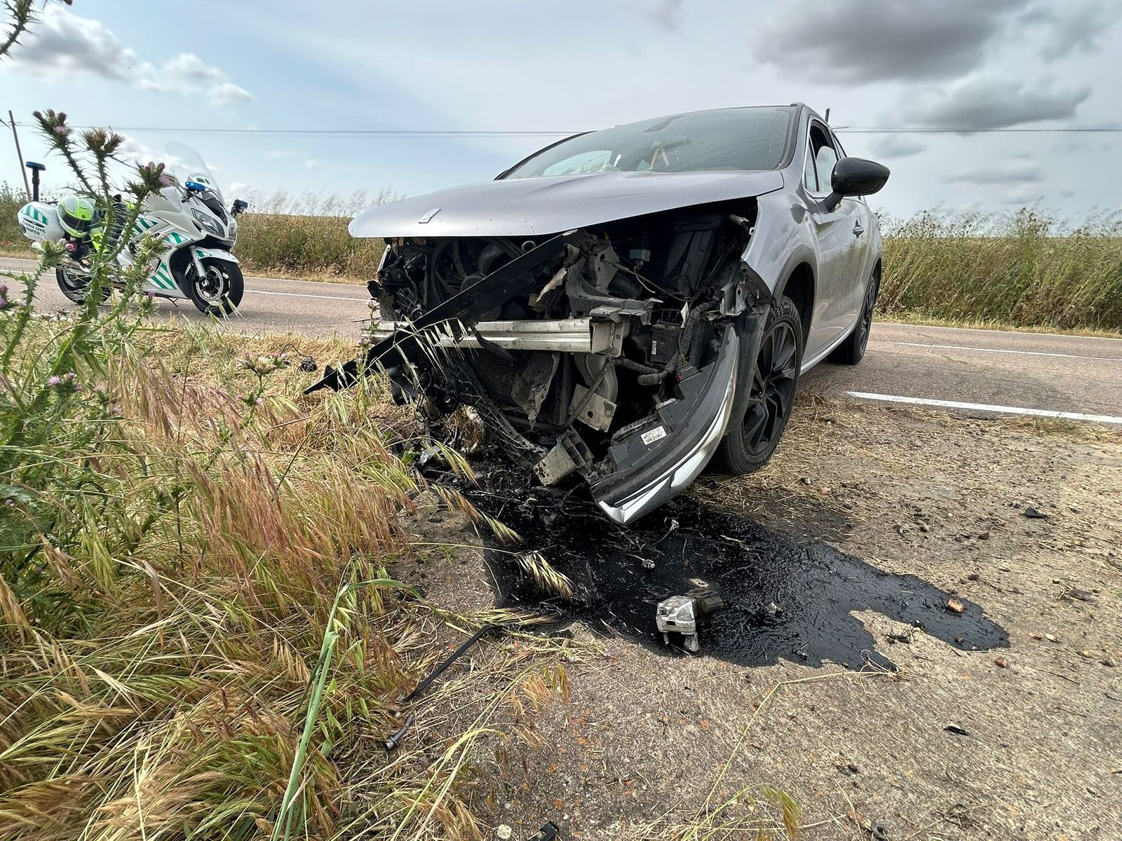 Accidente en Valdecarros tras salirse de la vía un turismo