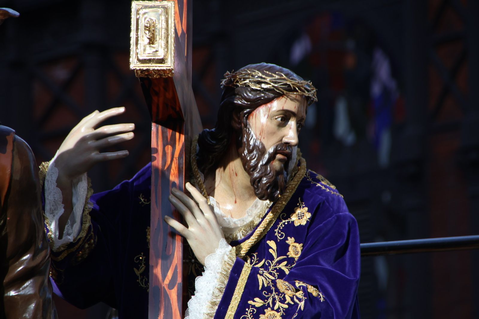 La procesión del Nazareno deslumbra a Salamanca como muestra de historia y devoción tras años suspendiéndose