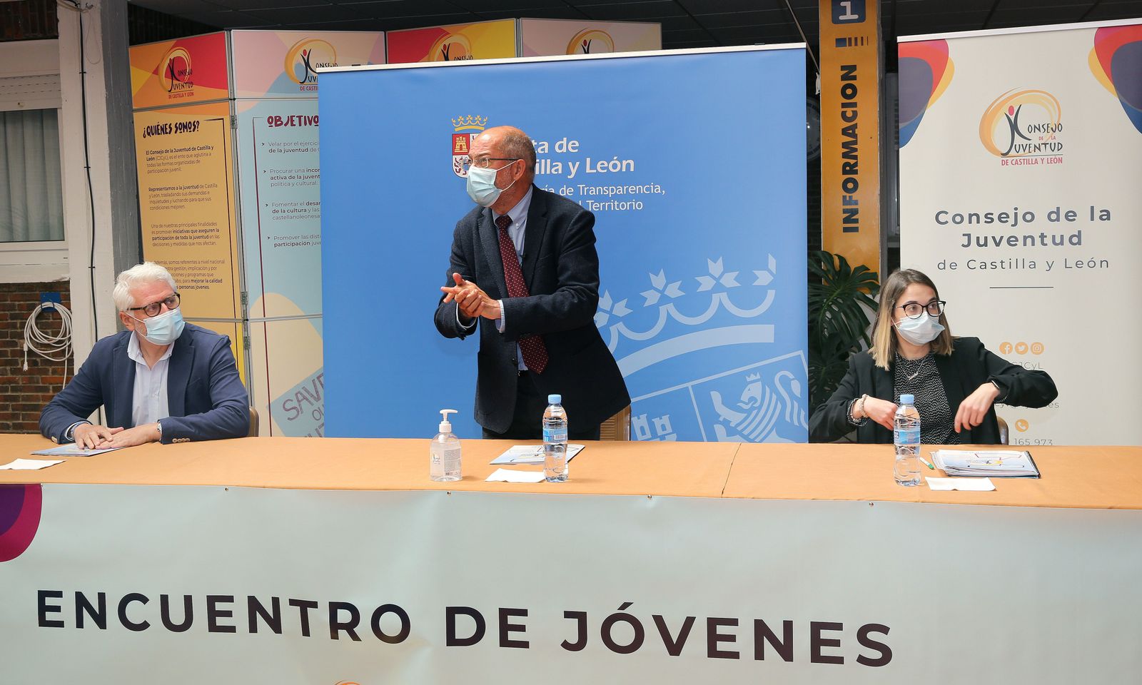 Igea pide "no dar a los españoles un nuevo espectáculo" y que las comunidades autónomas actúen de forma igualitaria con los menores de 60 años que recibieron Astrazeneca
