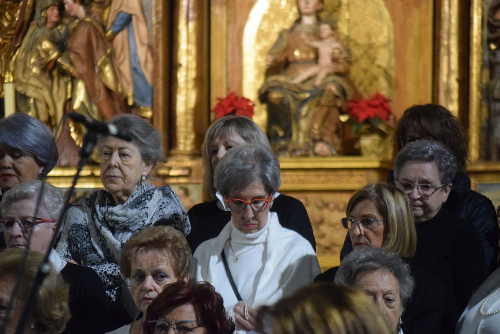 himno-a-la-virgen-de-la-soledad-11