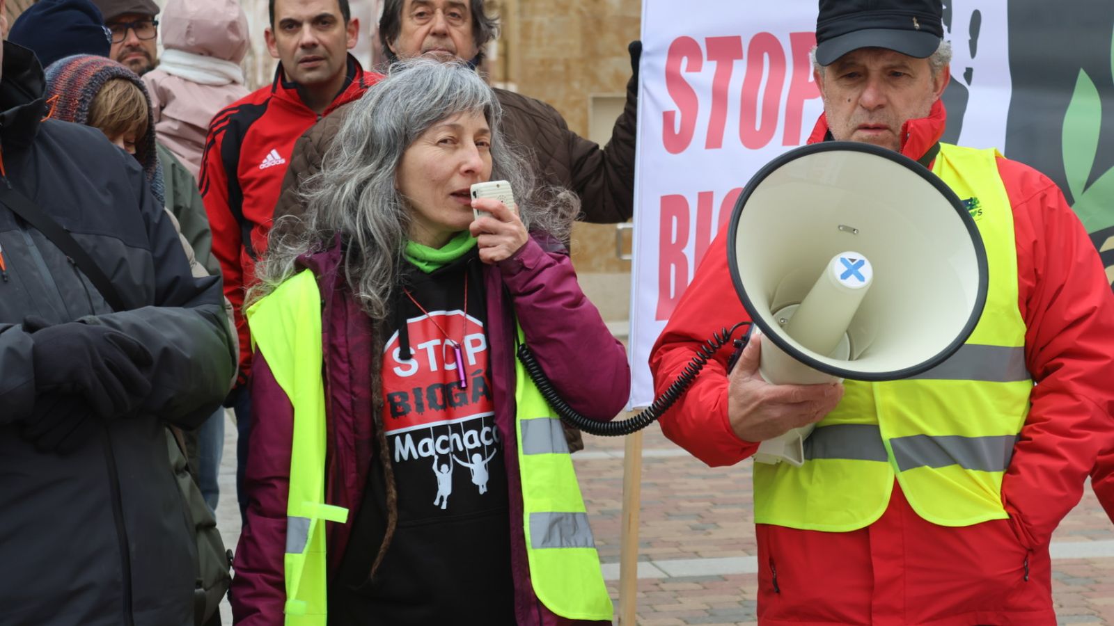 Protesta ciudadana por la planta de biogas en Castellanos de Villiquera
