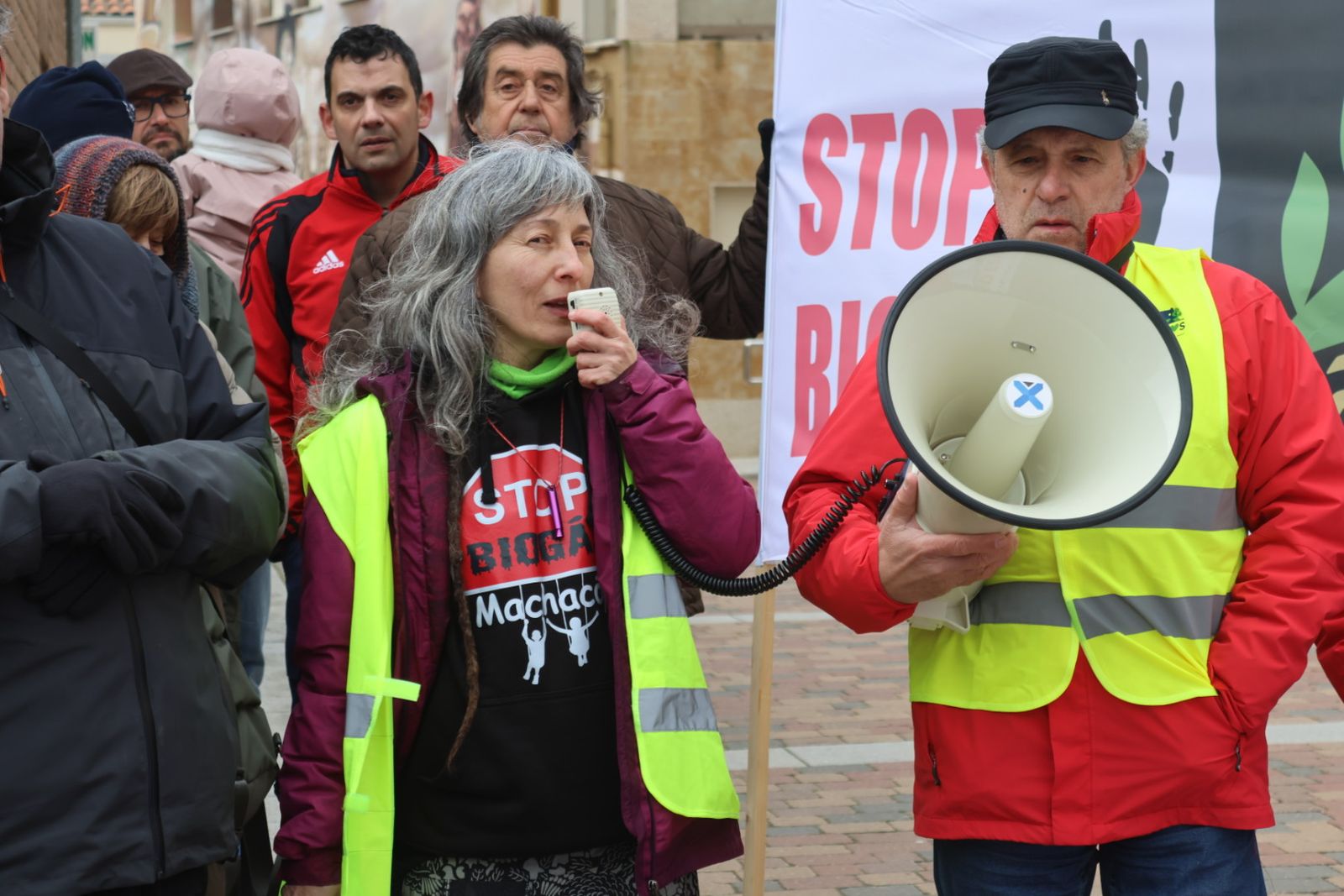 Protesta ciudadana por la planta de biogas en Castellanos de Villiquera