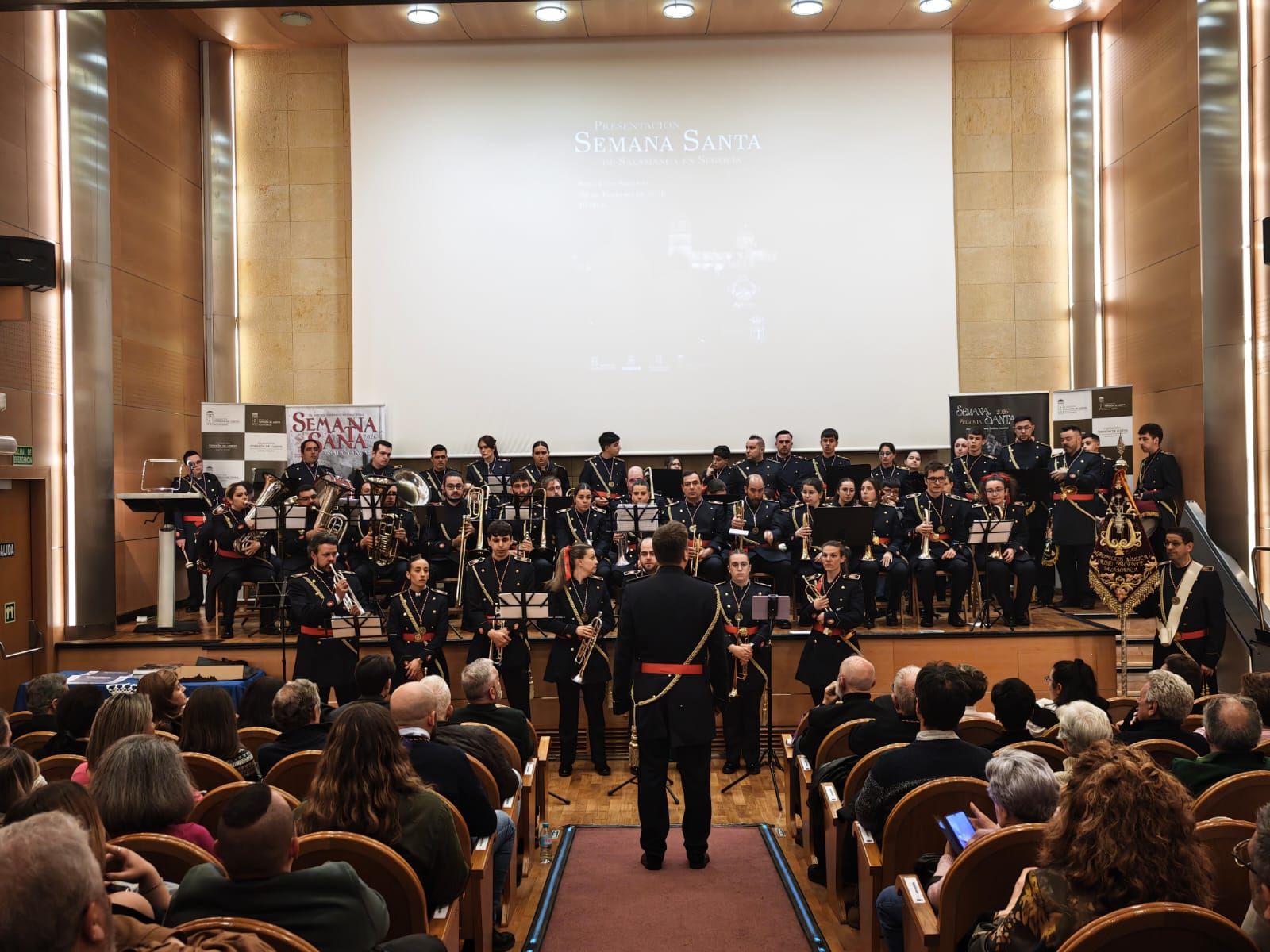 Salamanca y Segovia sellan su hermanamiento cofrade bajo el vínculo de Ciudades Patrimonio