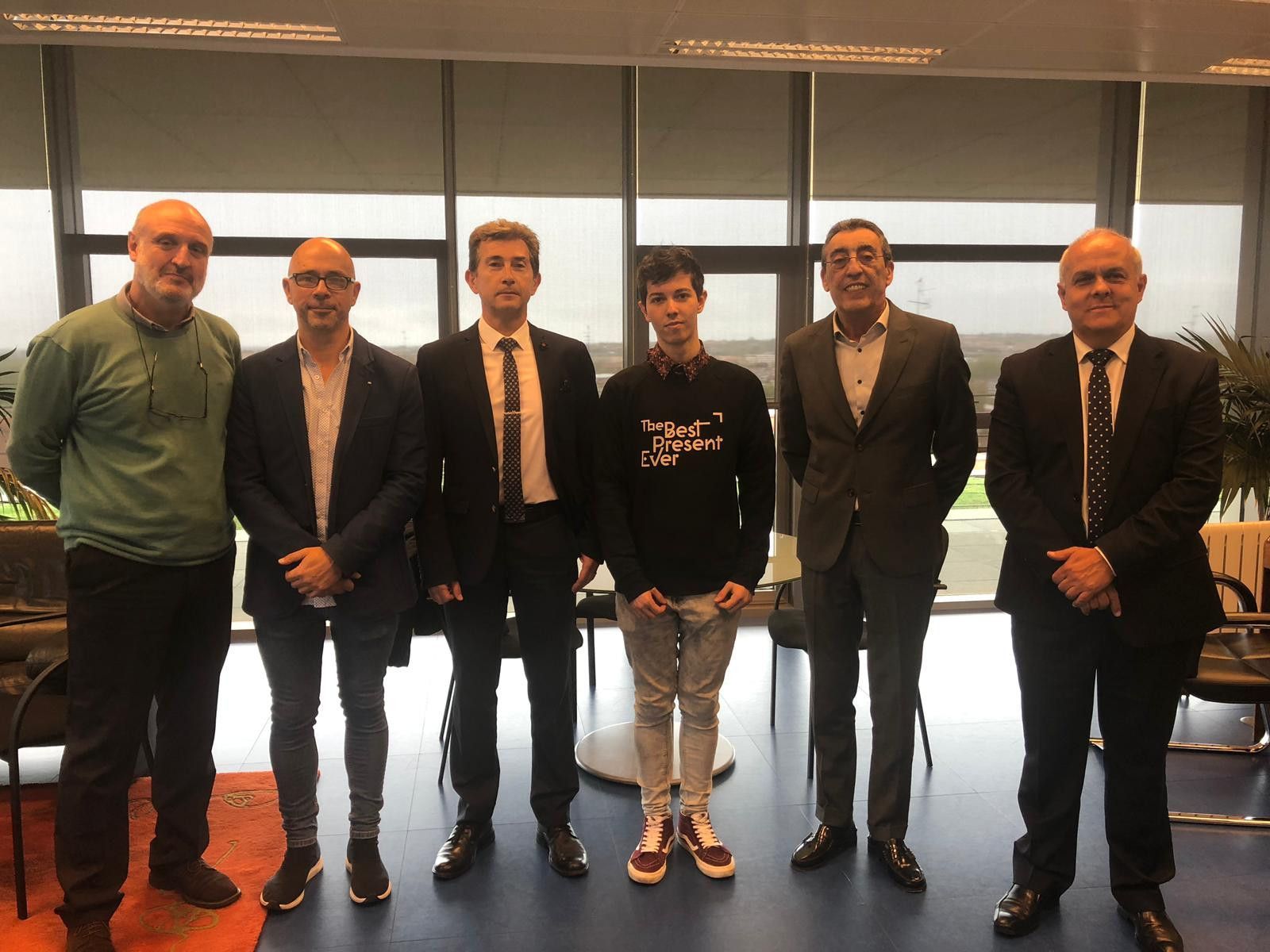 3bf3ceab 15fc 43b4 ae0f 8235f9751228