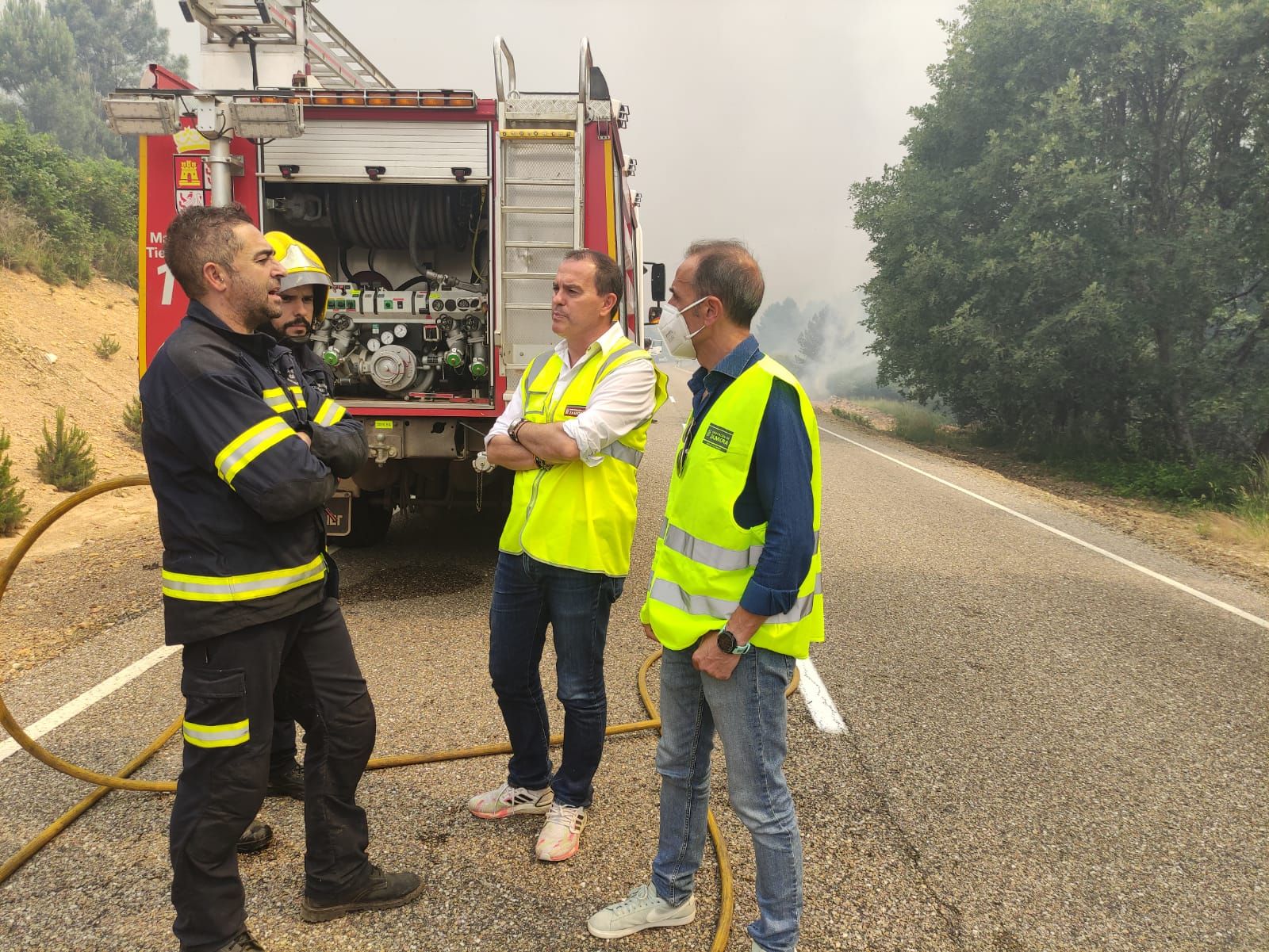 trabajos-contra-el-fuego-de-la-carretera-de-mahide-16