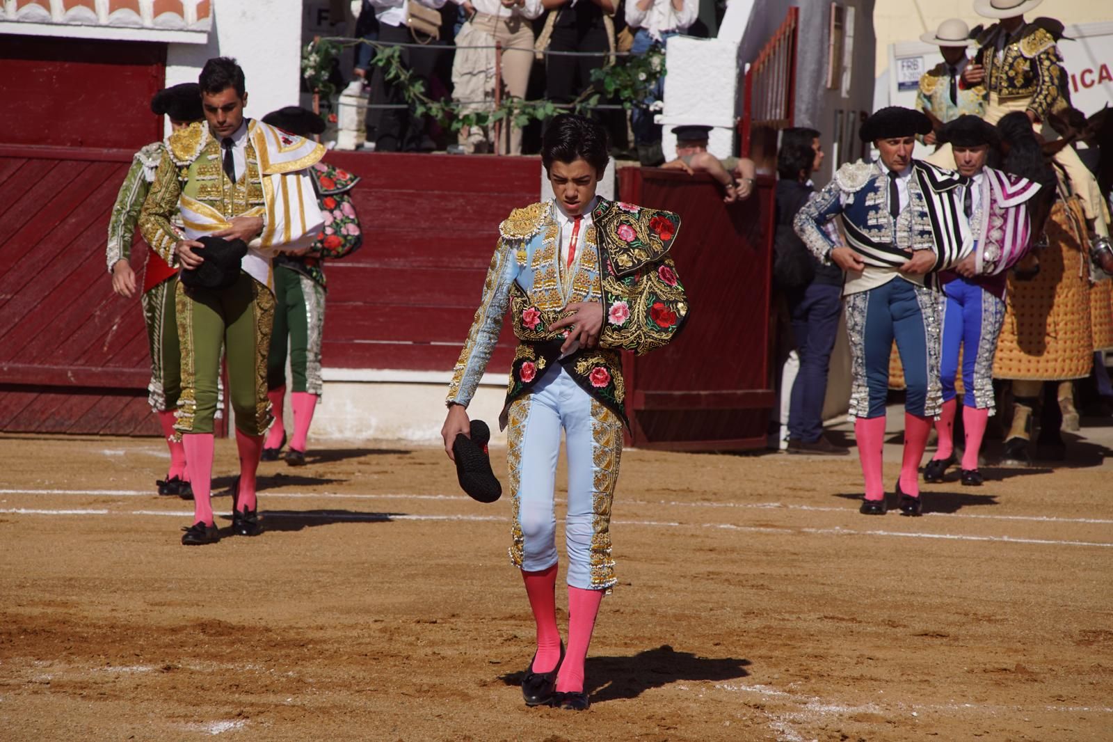 whatsapp-image-2024-04-20-at-19-57-42-3