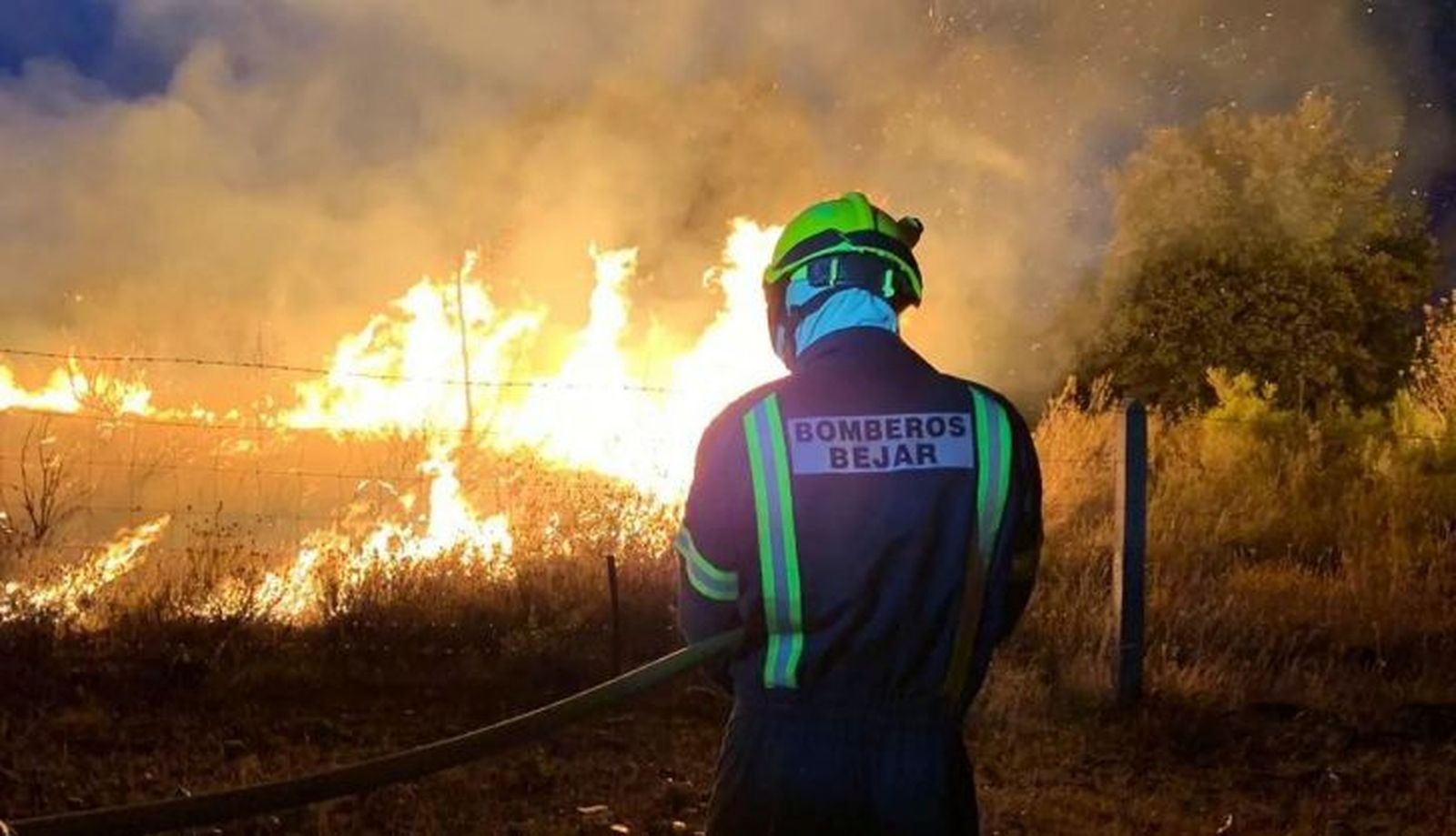 Bomberos Béjar en el incendio de Monsagro