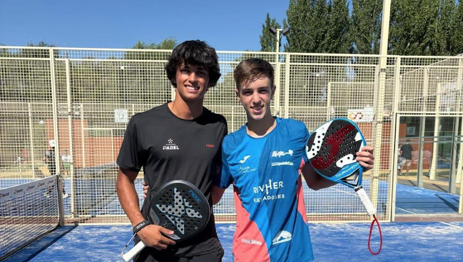 Manuel Castaó y Samuel Rivas en el campeonato de España de pádel Junior