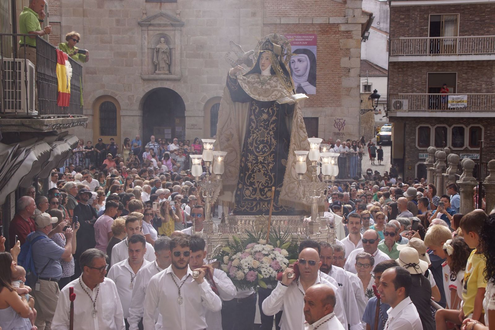 Alba, salida de clausura de Santa Teresa, fiestas Transverberación 2025 (29).jpeg