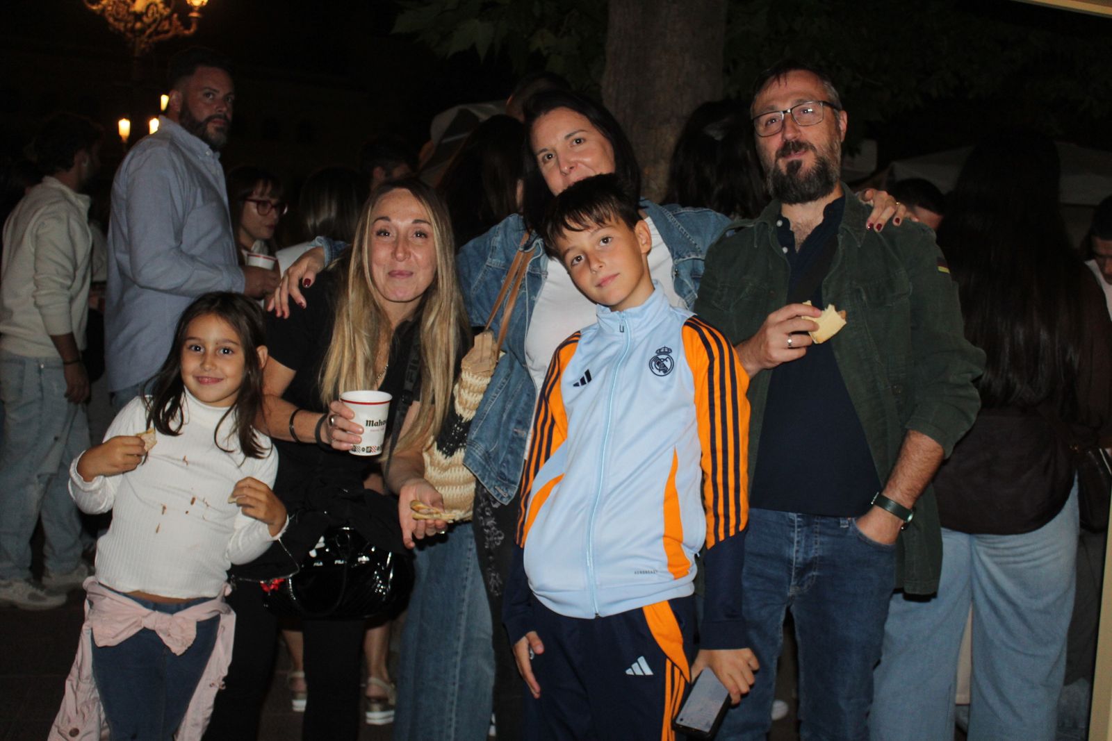 La Feria de Día se llena en la tarde-noche de este viernes, punto de partida del fin de semana