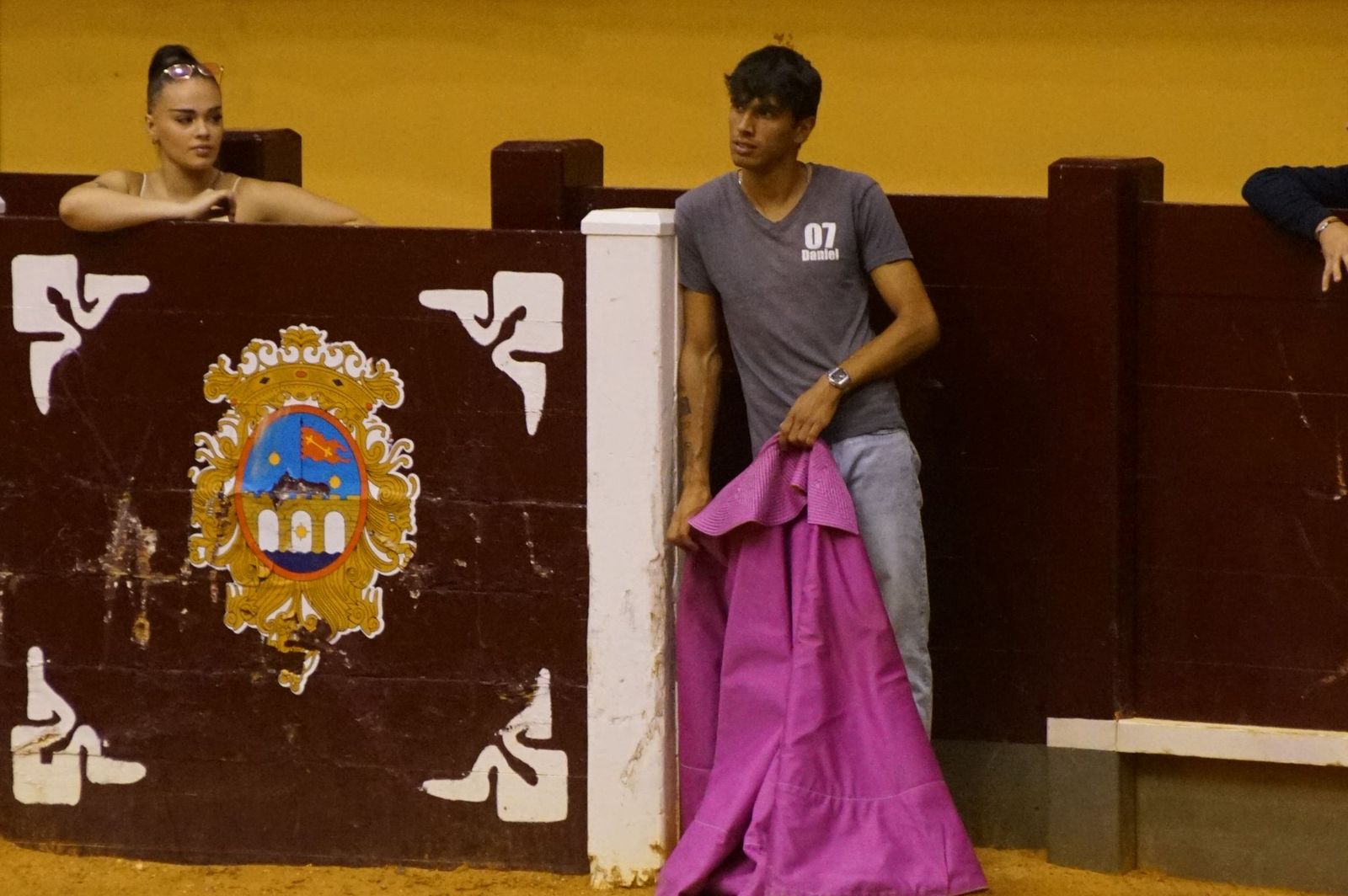 Multitudinario encierro nocturno en Alba de Tormes