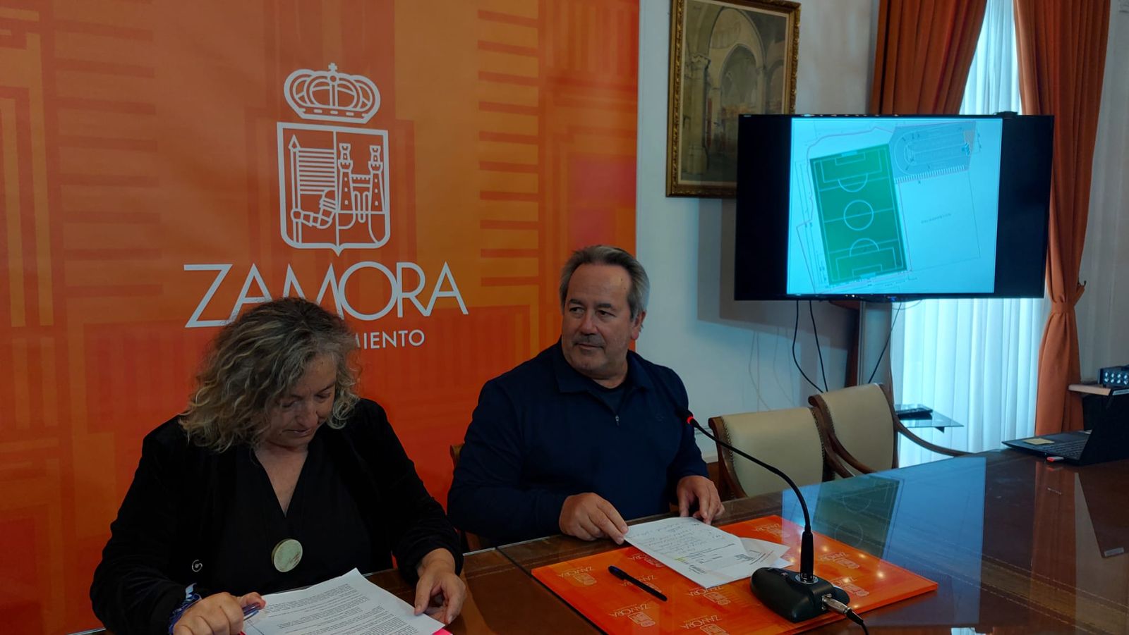 Ayuntamiento y Obispado acuerdan la cesión de una parcela para la construcción de un nuevo campo de fútbol 7