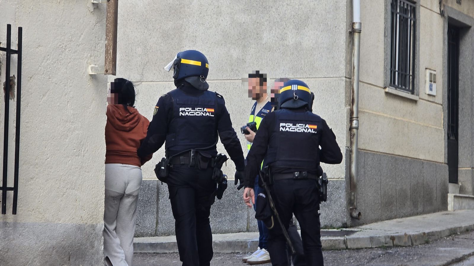 Intervención Policía Nacional calle de Santa Rosa de Lima