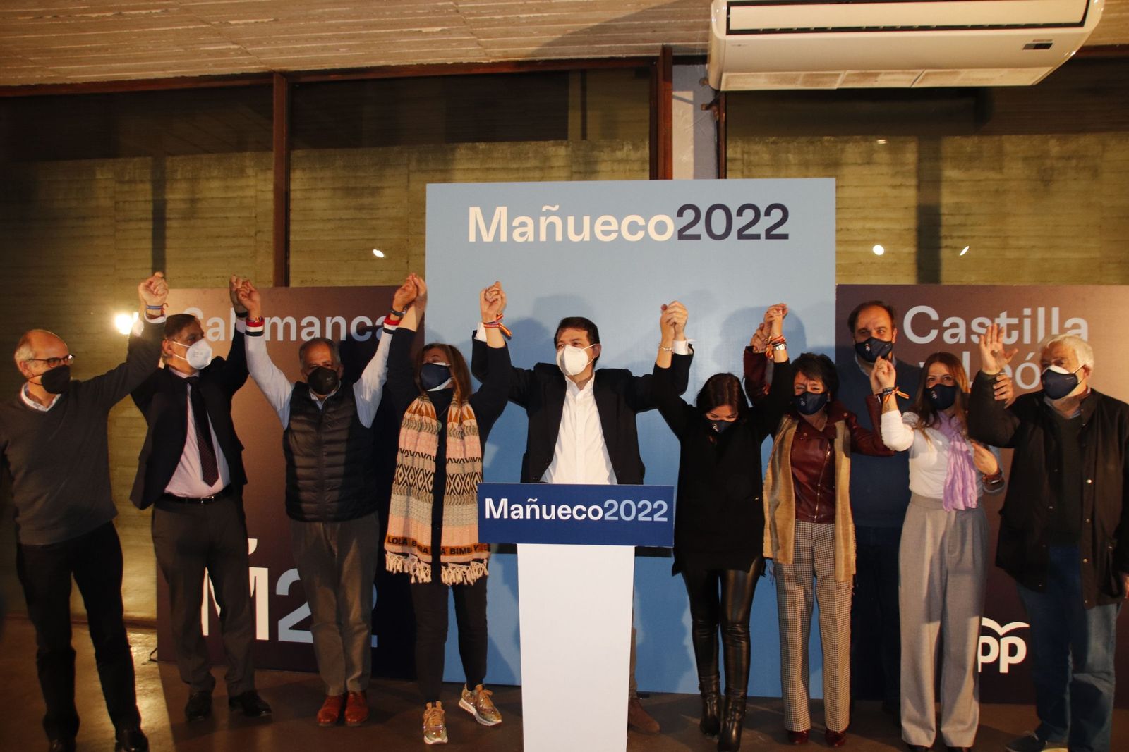 Alfonso Fernández Mañueco, clausura un acto de cierre de la campaña electoral en Salamanca | Fotos: Andrea M Alfonso Fernández Mañueco, clausura un acto de cierre de la campaña electoral en Salamanca | Fotos: Andrea M