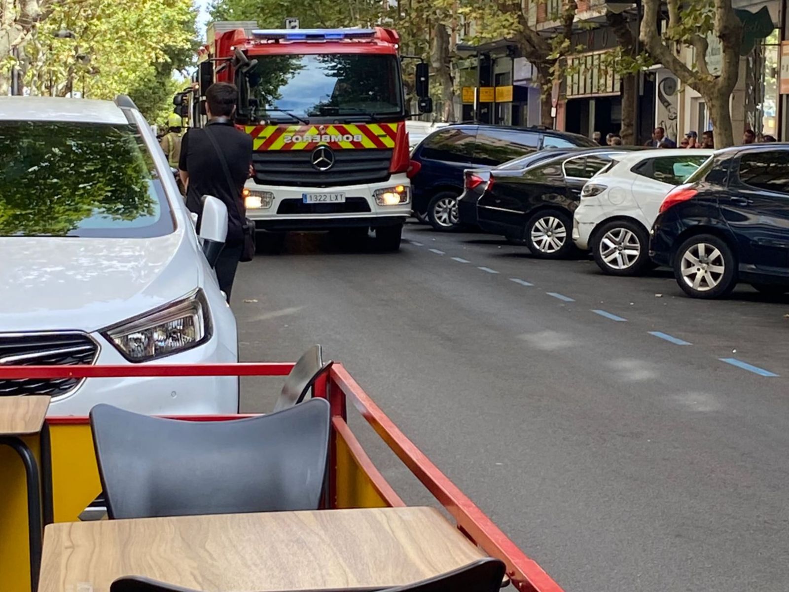 GALERÍA | Servicios de emergencia desplegados en Zamora capital tras la combustión de una bombona