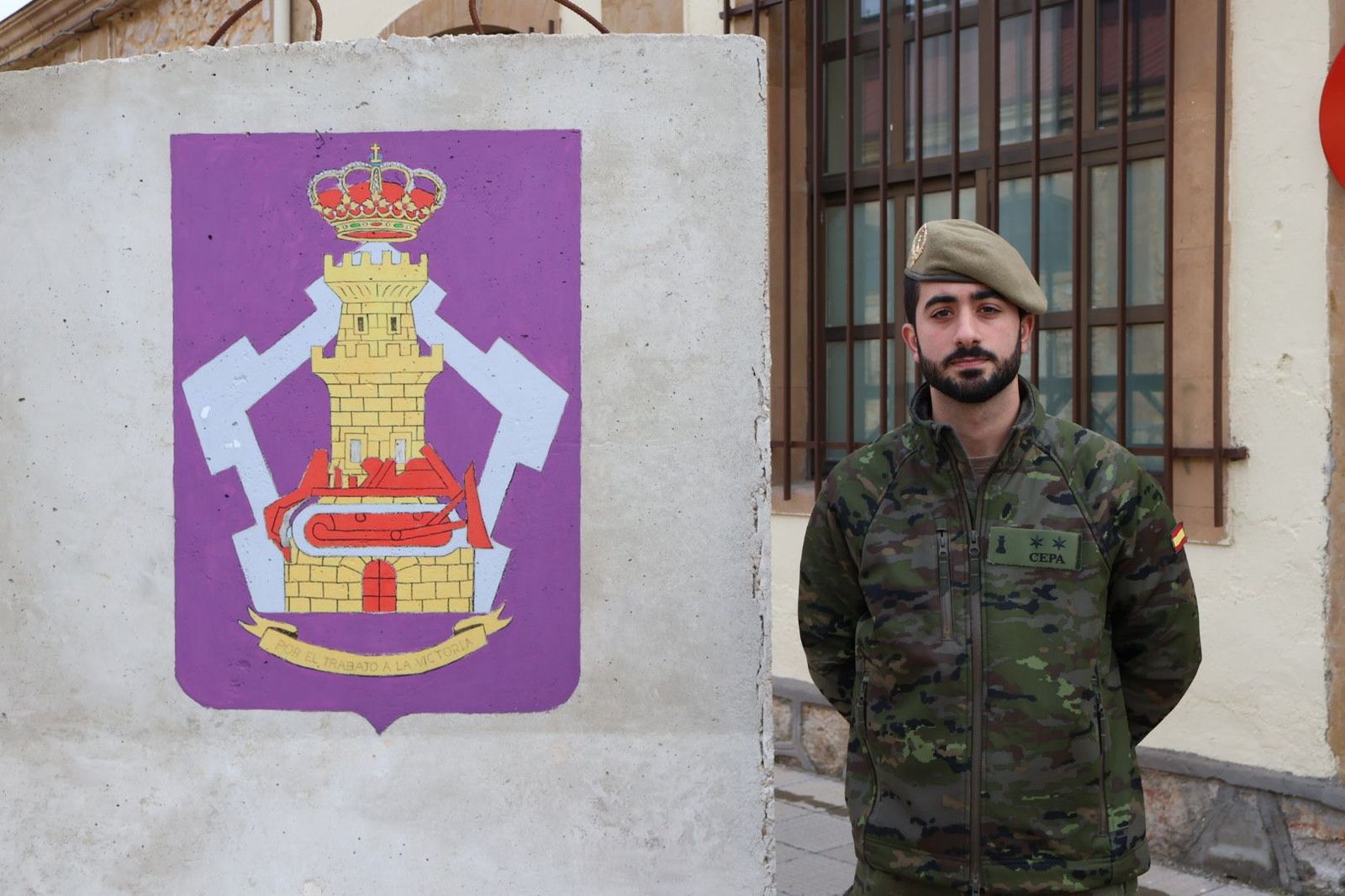 Guillermo Cepa, teniente del ejército de tierra de Salamanca al cargo de esta misión en Letonia. Foto Andrea M.