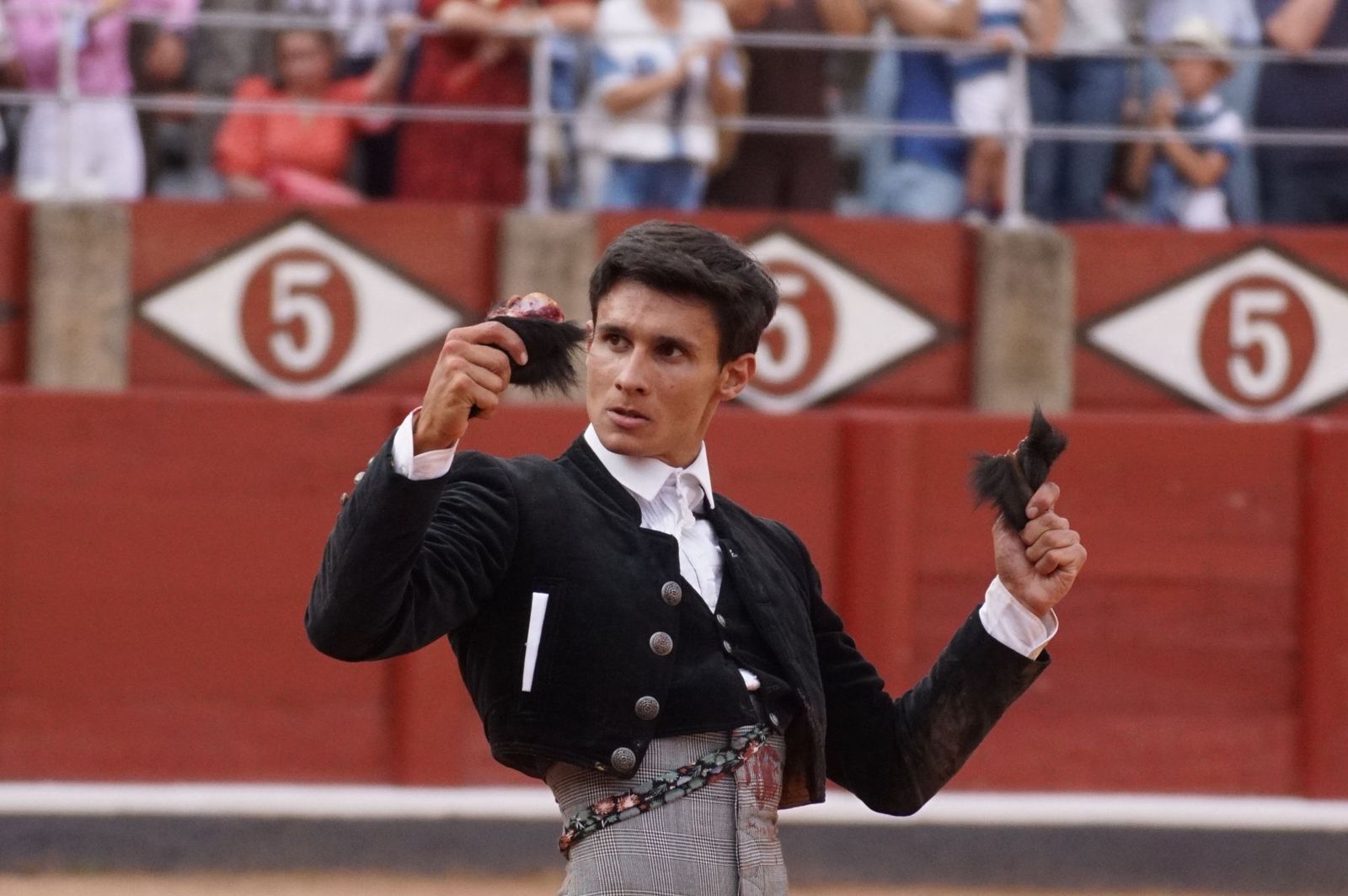 Clase magistral taurina por San Juan de Sahagún en Salamanca: imágenes del festejo