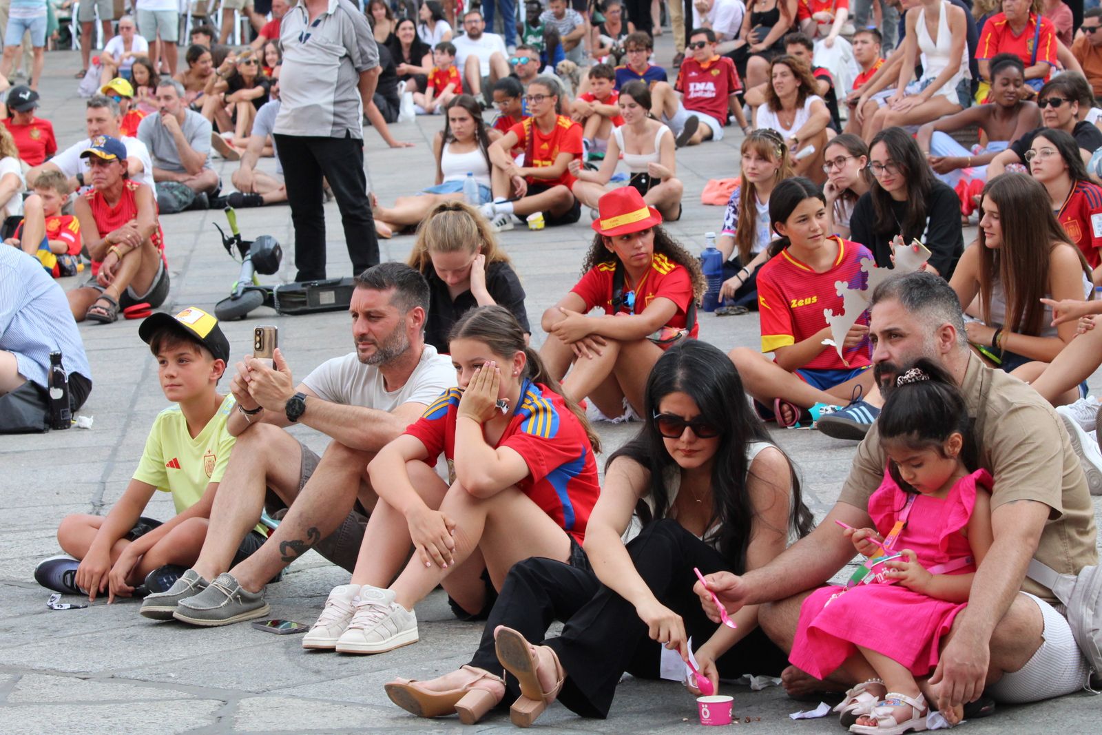 Final de la Eurocopa femenina 2025, vivida en la Plaza Mayor de Salamanca