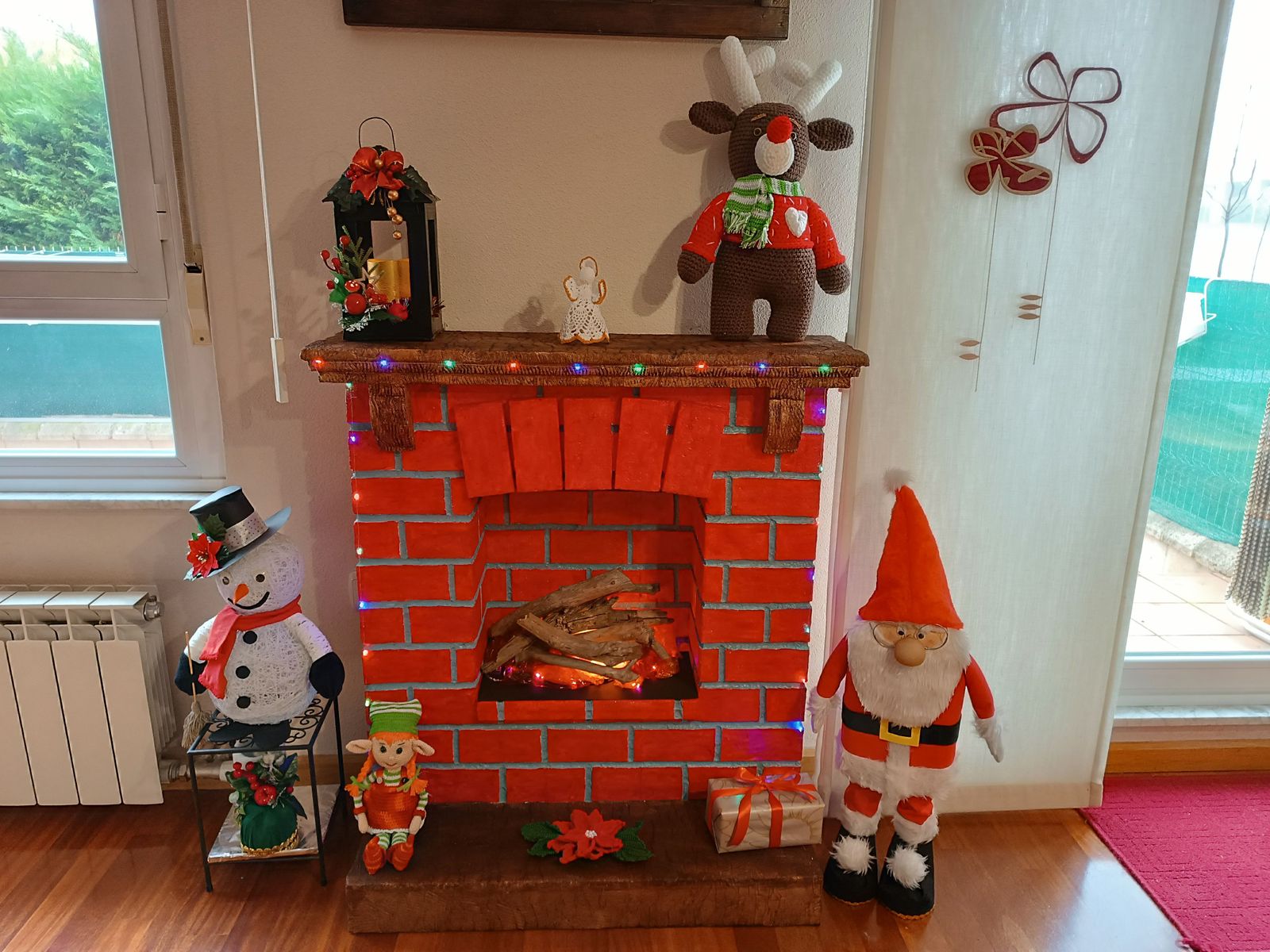 l-f-s-p-decoracion-navidena-en-una-vivienda-de-villares-de-la-reina-6