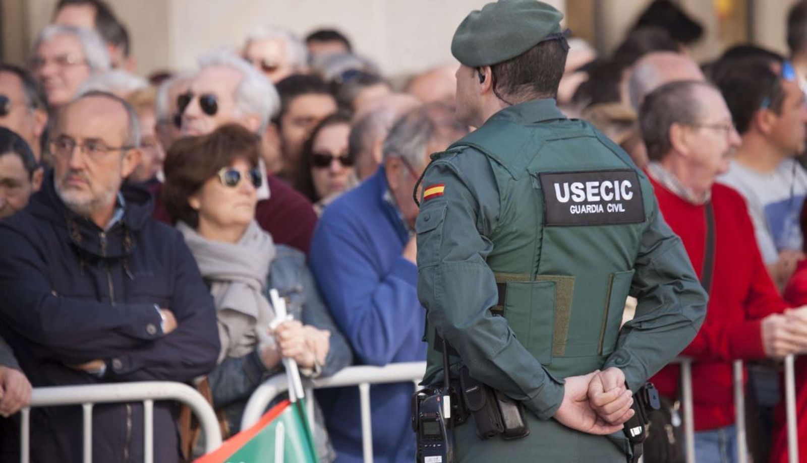 Un agente de la guardia civil en un dispositivo de seguridad archivo ep 11 1100x632